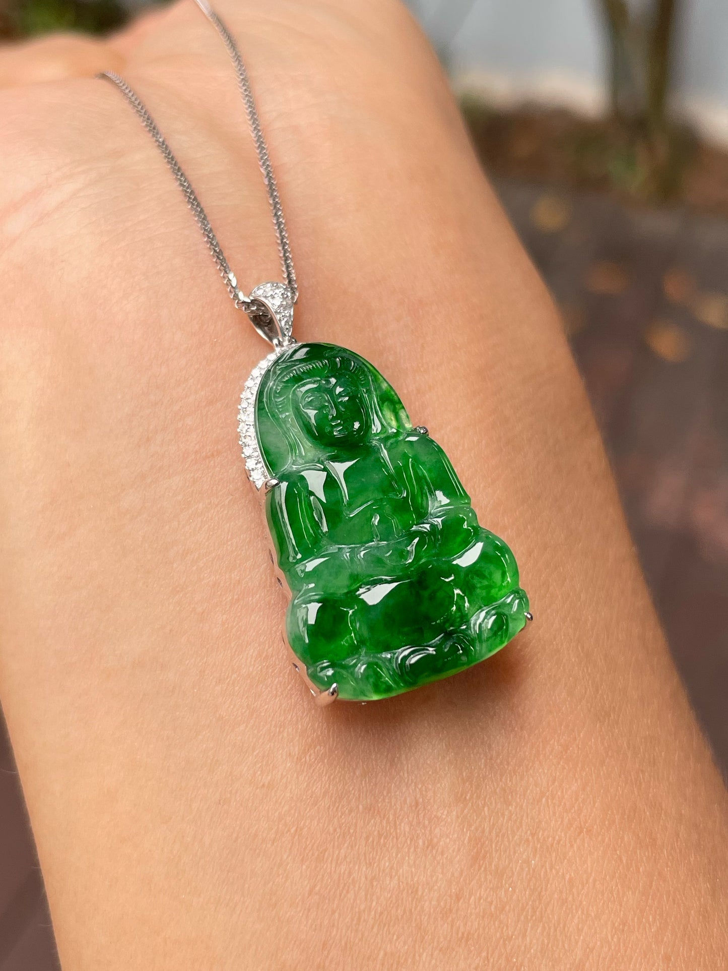 Green Jadeite Pendant - Goddess Of Mercy (NJP093)