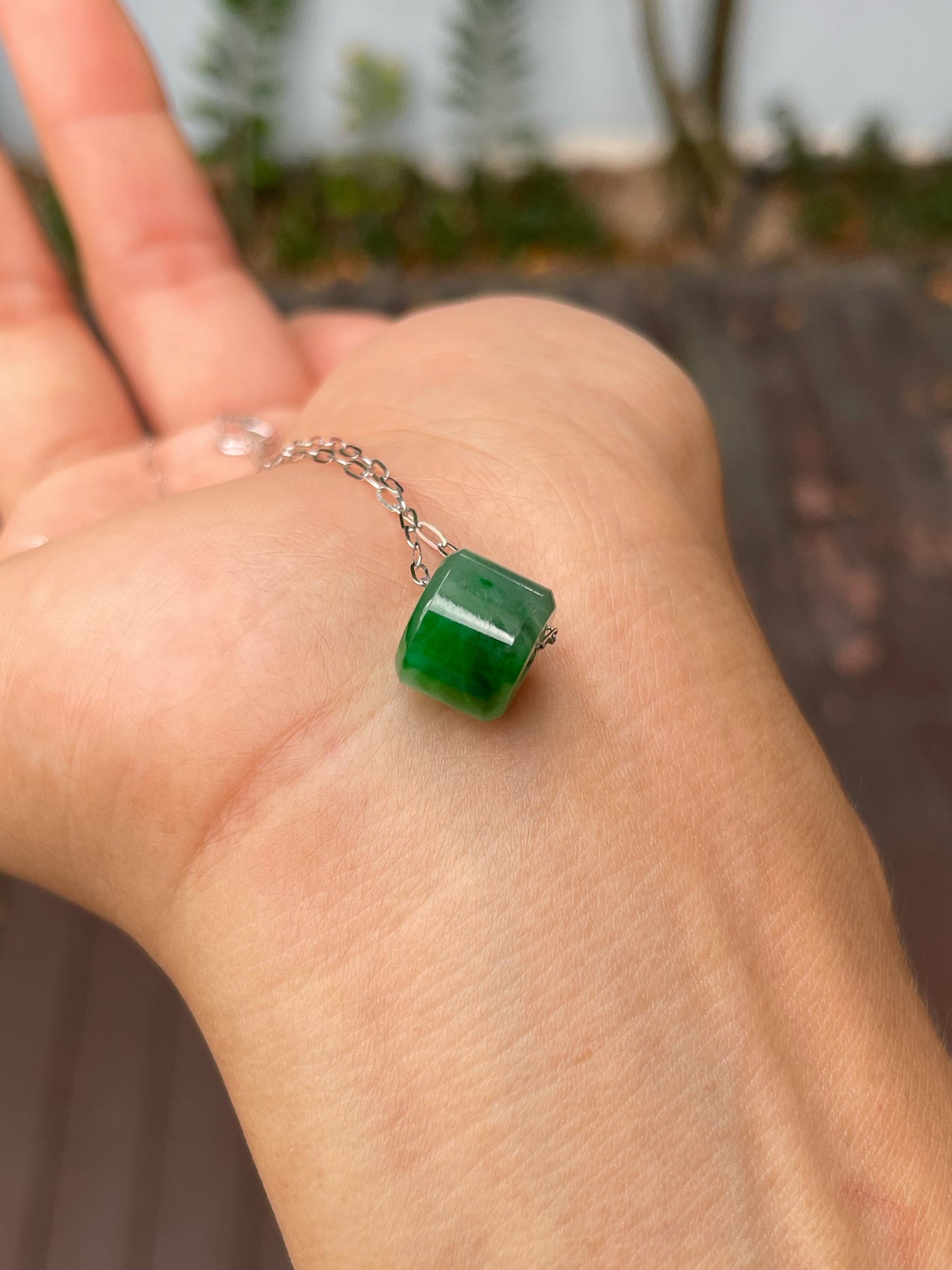 Green Jade Barrel Pendant - Lu Lu Tong 路路通 (NJP102)