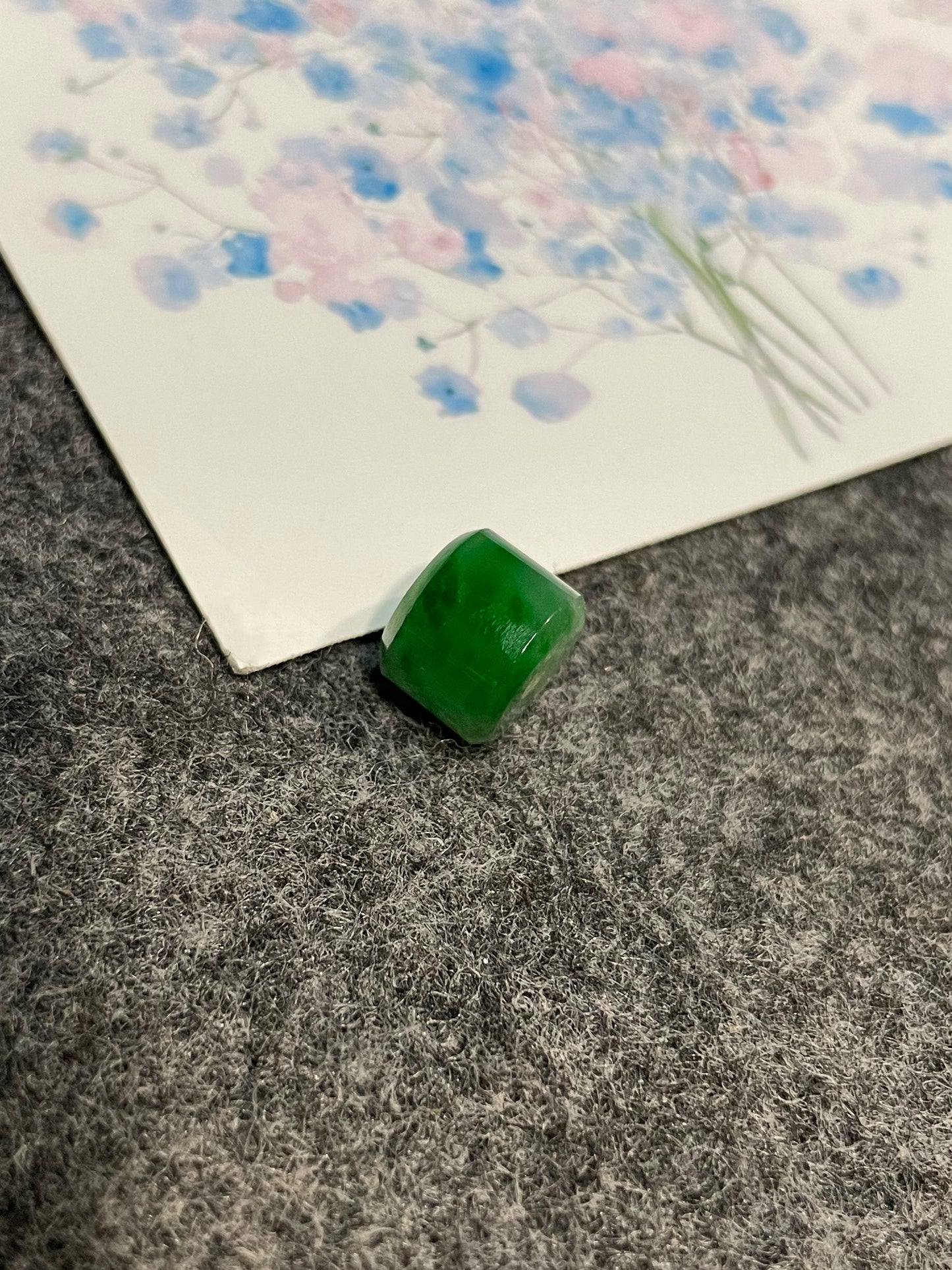 Green Jade Barrel Pendant - Lu Lu Tong 路路通 (NJP102)