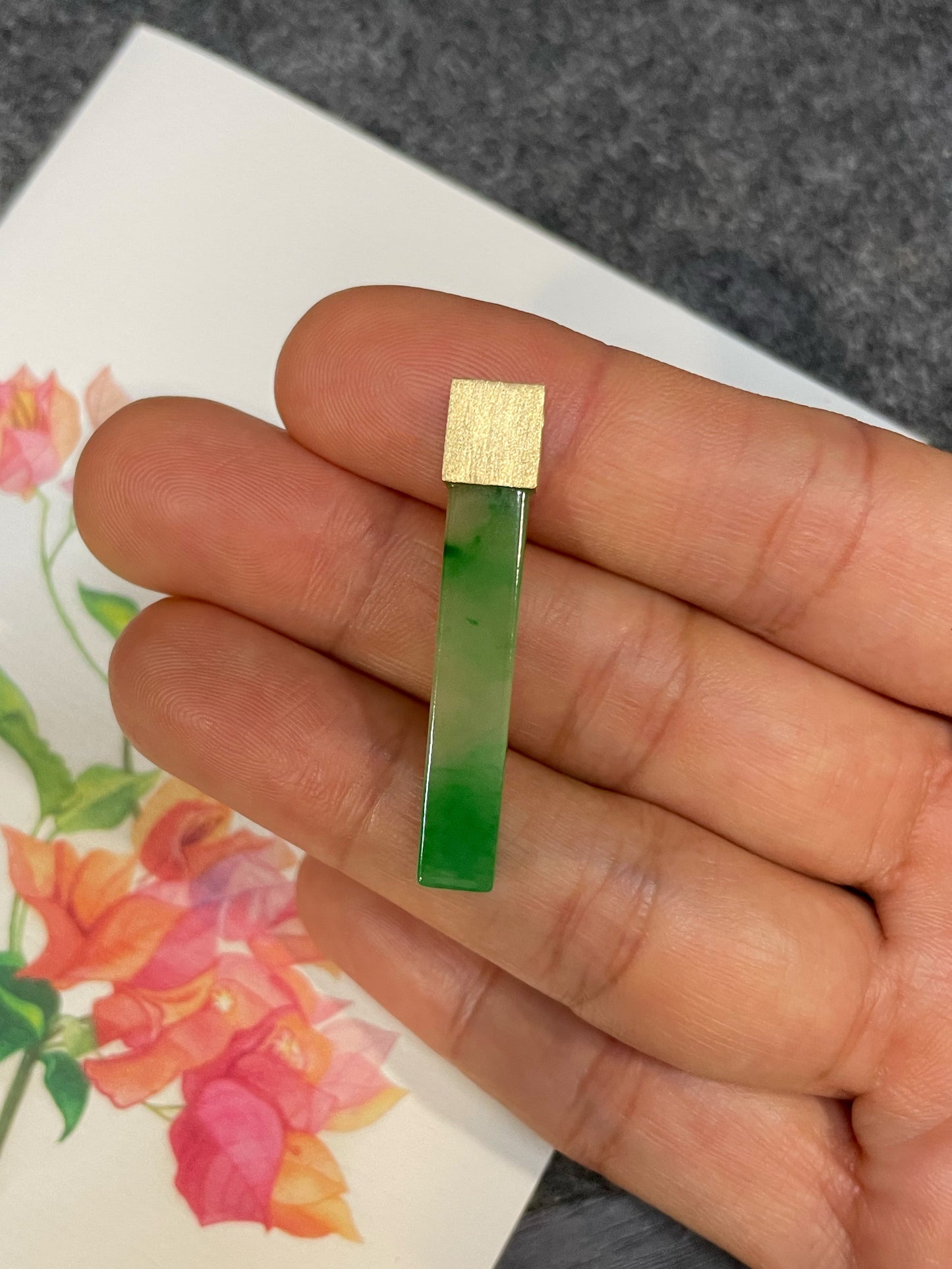 Green Jadeite Pendant (NJP183)