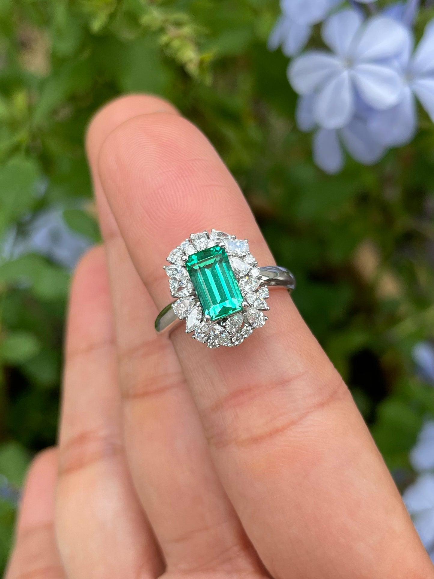 Un-oiled Emerald Ring - 1.17CT (NJR033)