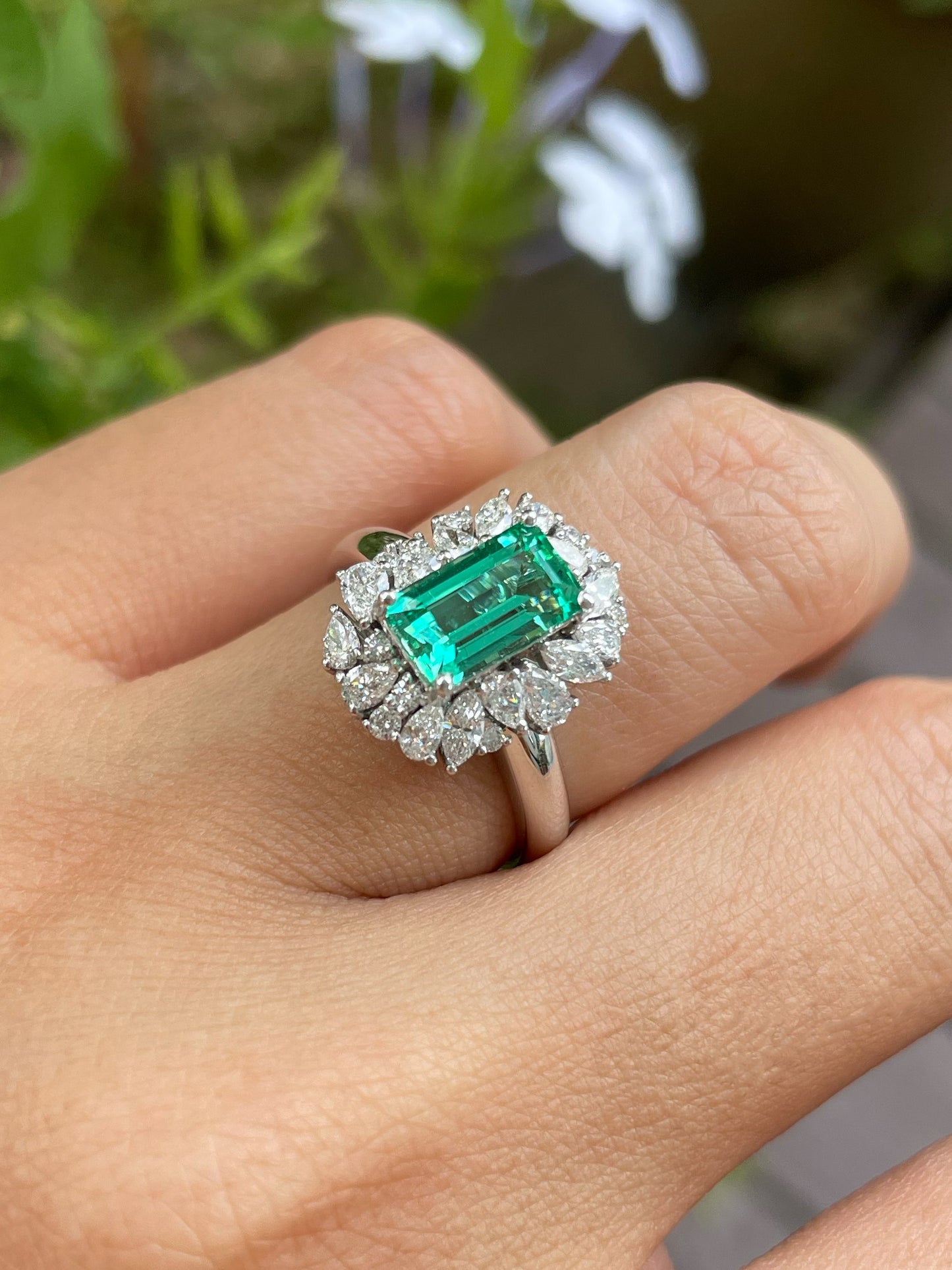 Un-oiled Emerald Ring - 1.17CT (NJR033)