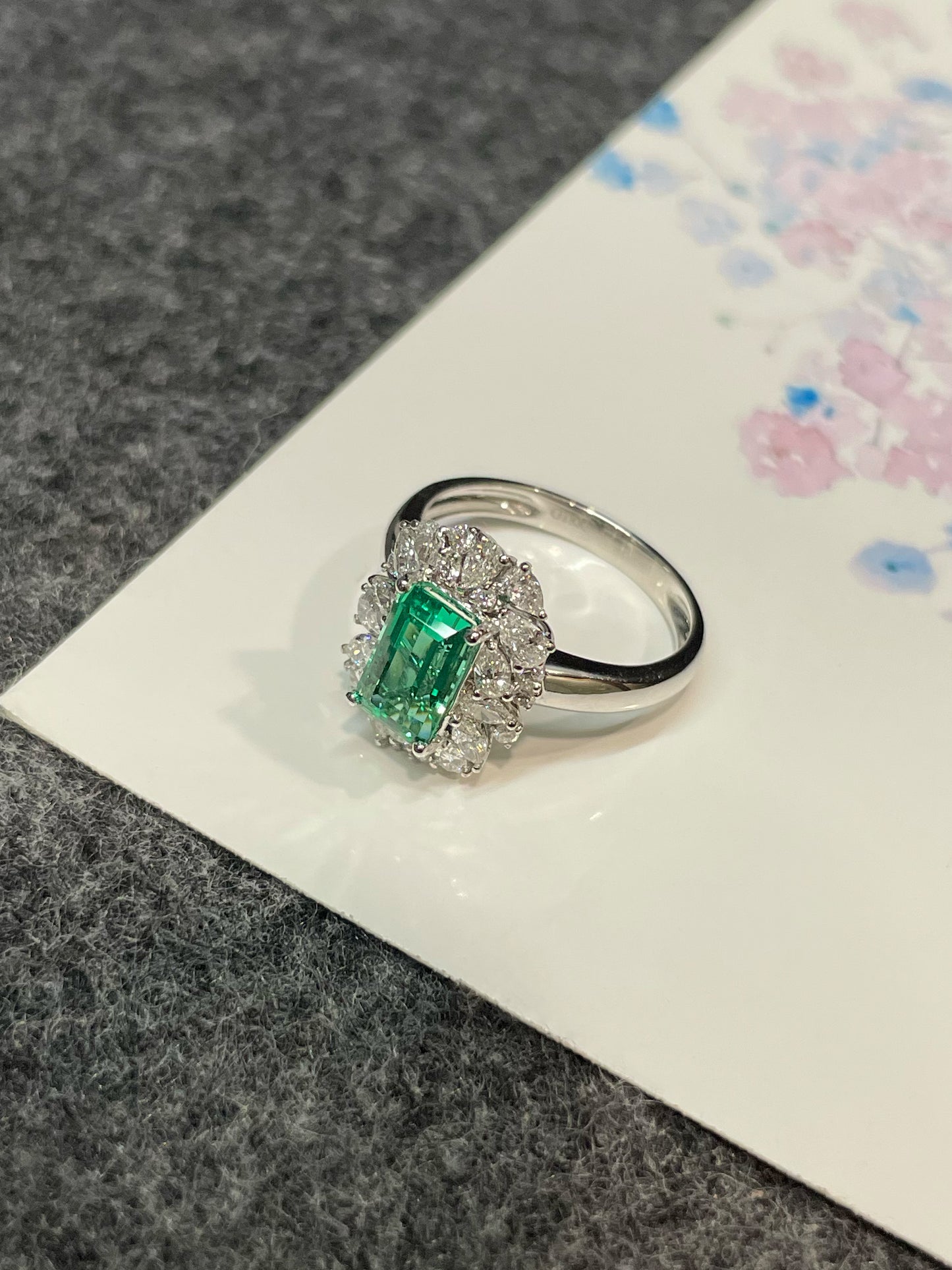 Un-oiled Emerald Ring - 1.17CT (NJR033)
