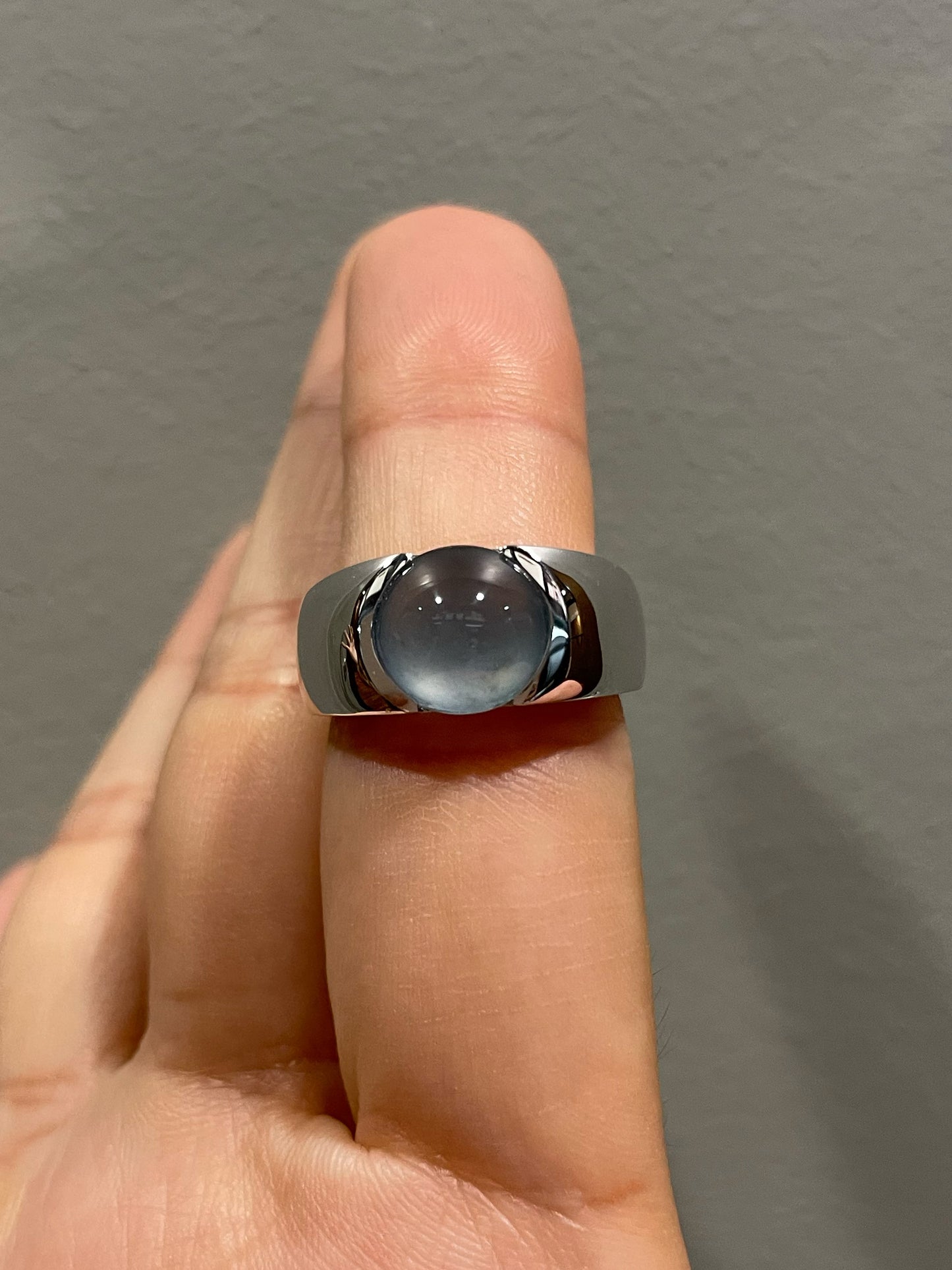 Icy Blue Jadeite Cabochon Ring (NJR170)