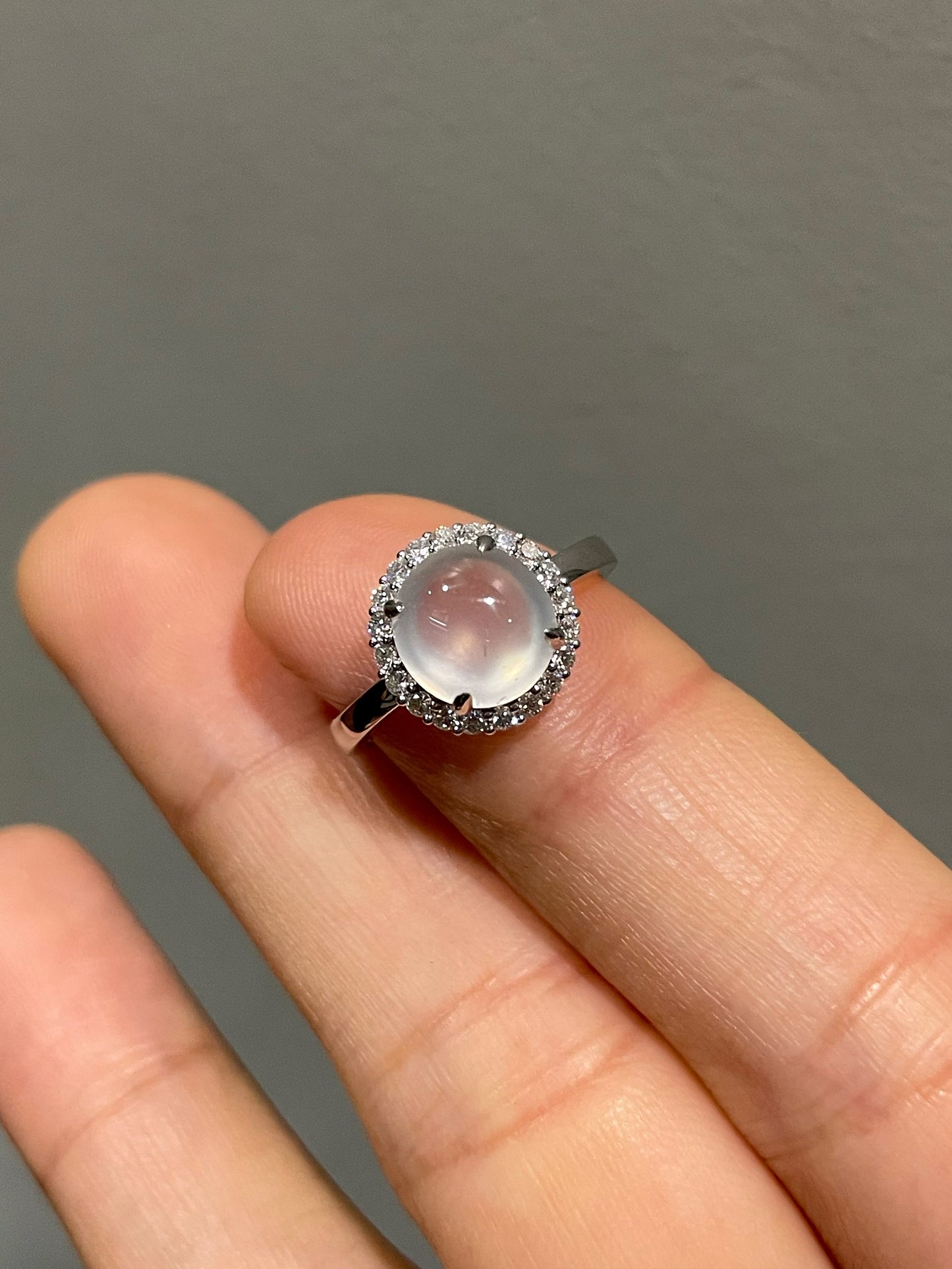 Glassy Jade Cabochon Ring (NJR173)
