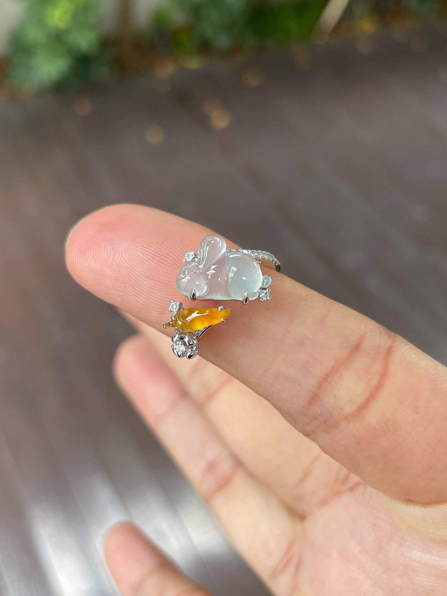 Icy Jade Ring - Rabbit With Carrot (NJR211)
