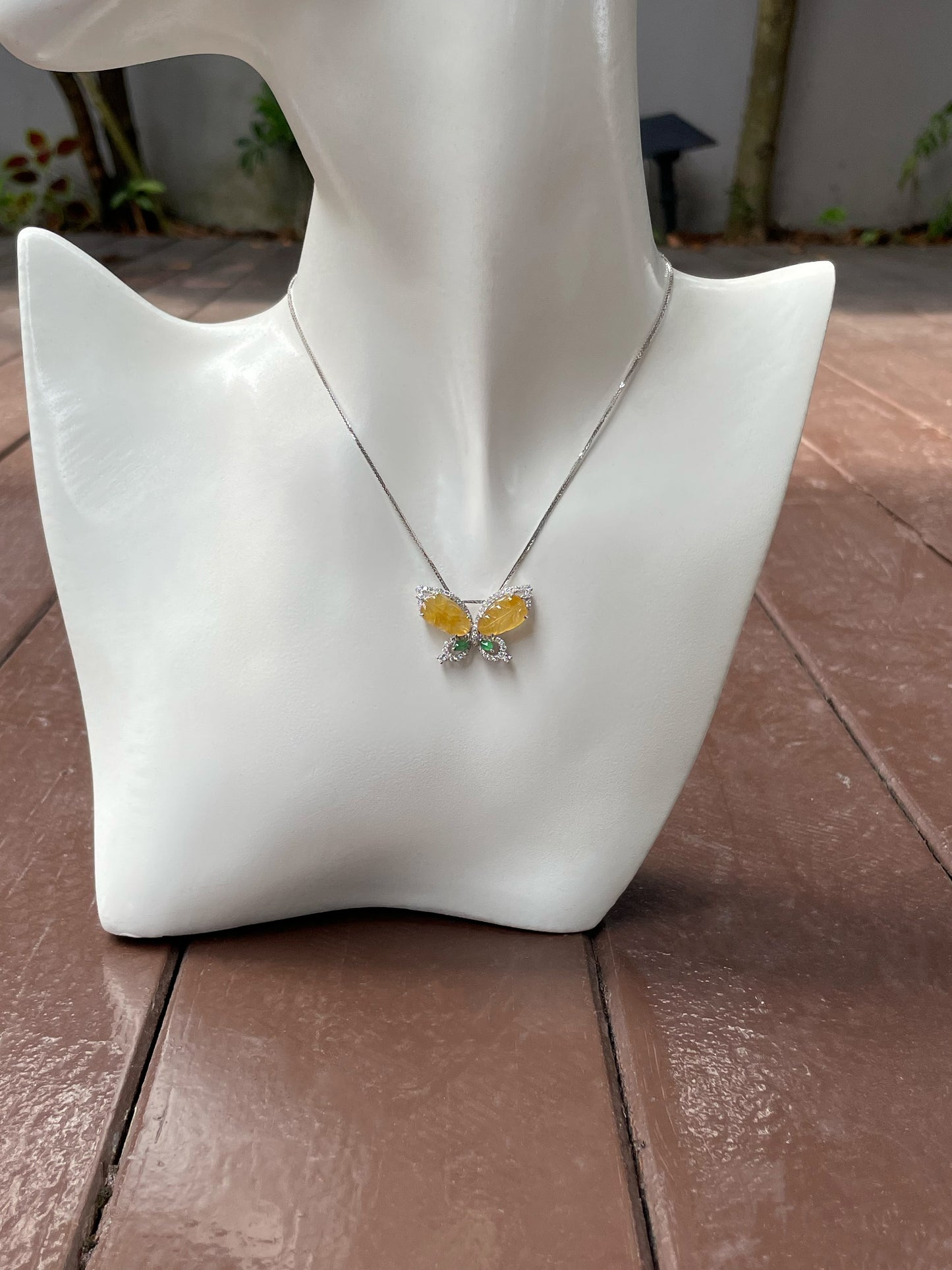Icy Yellow Jade Leaf Ring / Pendant - Butterfly (NJR217)