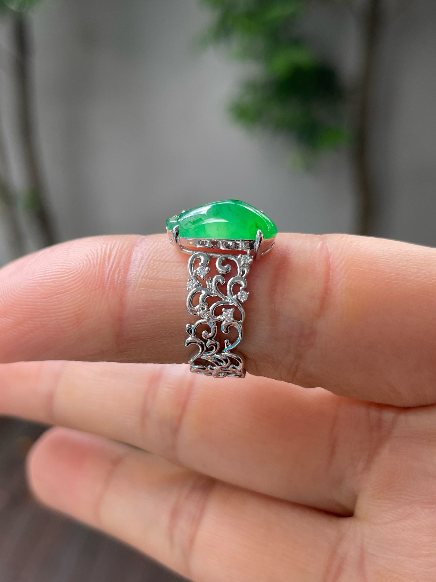 Green Jade Ring - Gourd (NJR232)