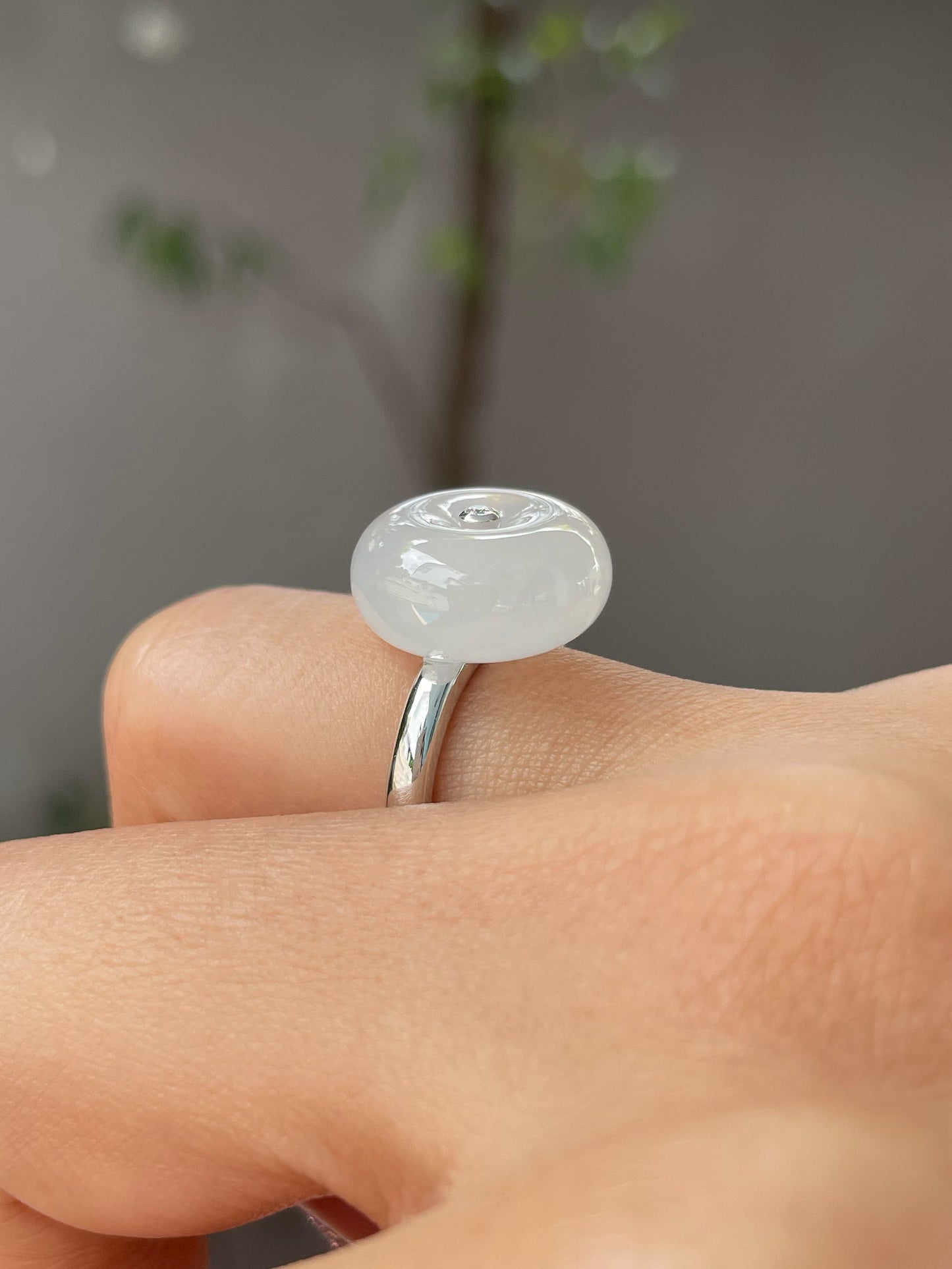 White Jade Ring - Safety Coin (NJR238)