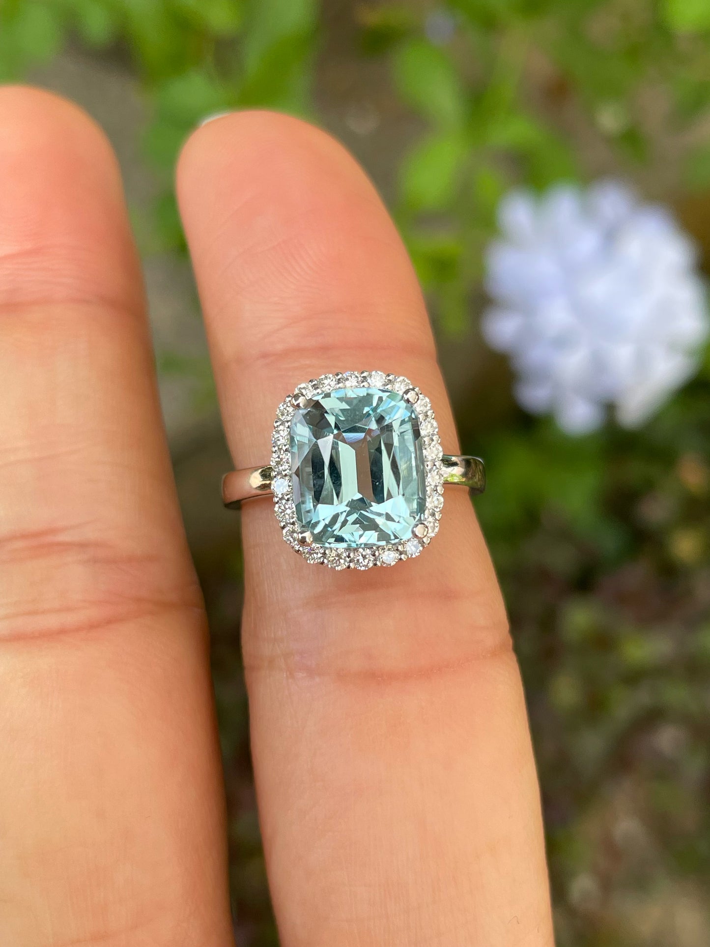 Aquamarine Ring - 3.78CT (NJR272)