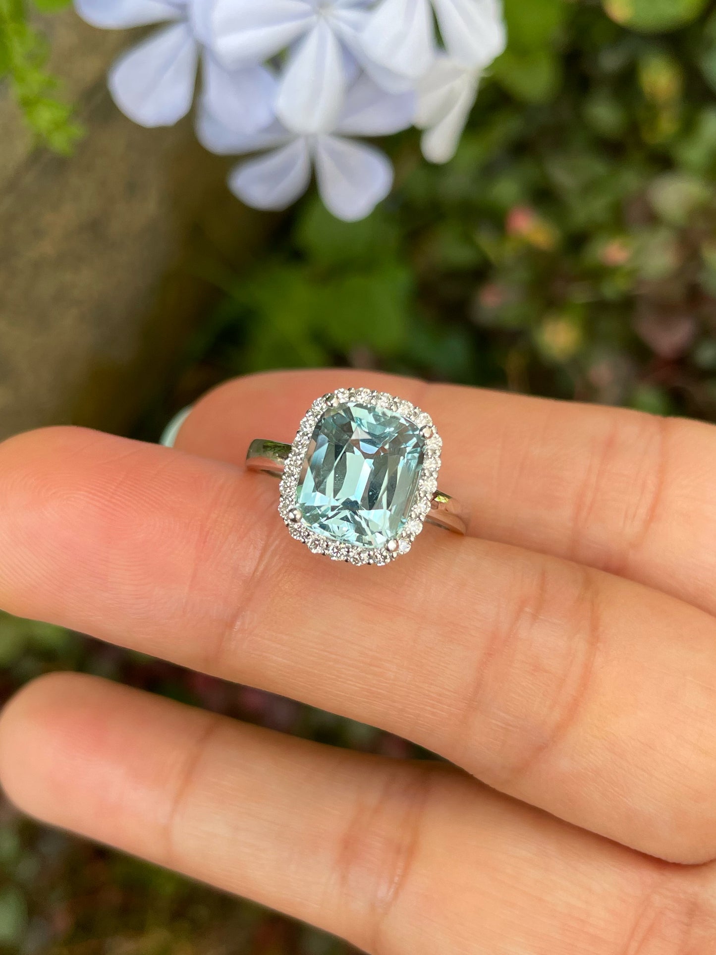 Aquamarine Ring - 3.78CT (NJR272)