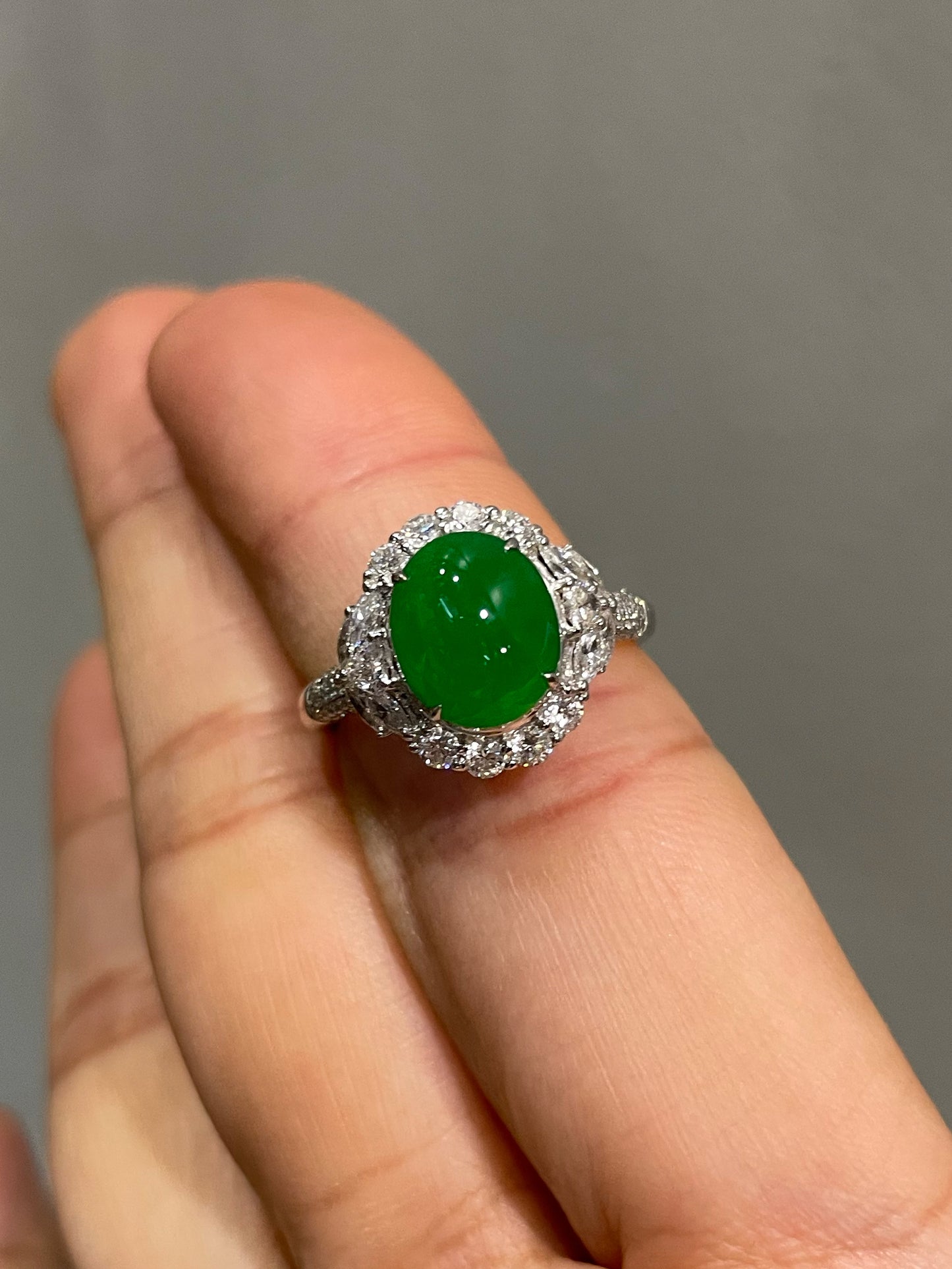 Green Jade Cabochon Ring (NJR323)