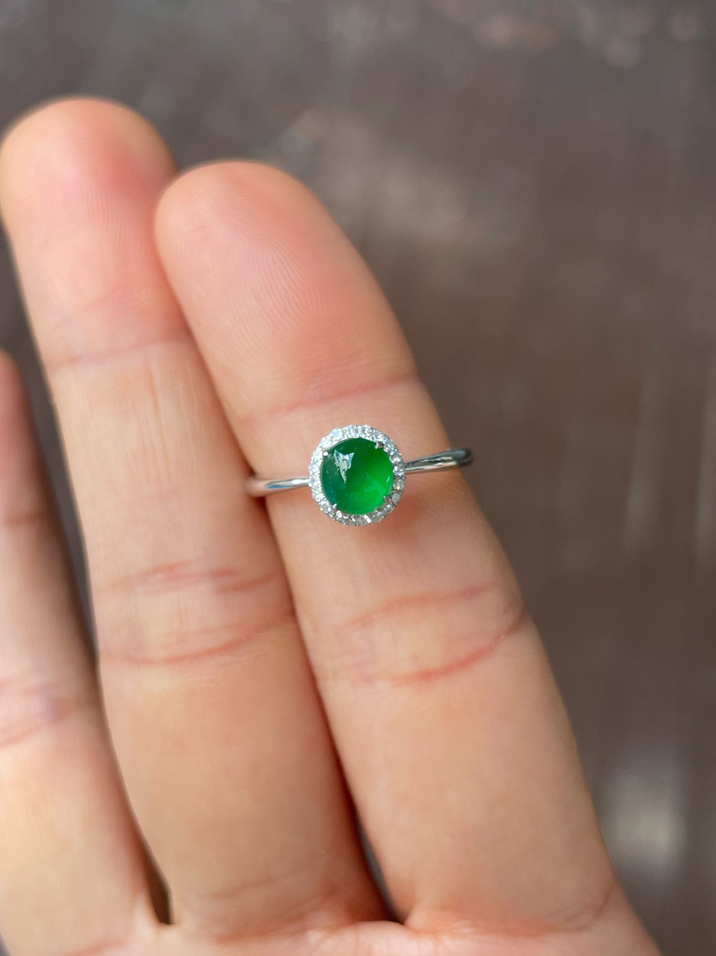 Green Jadeite Cabochon Ring (NJR325)