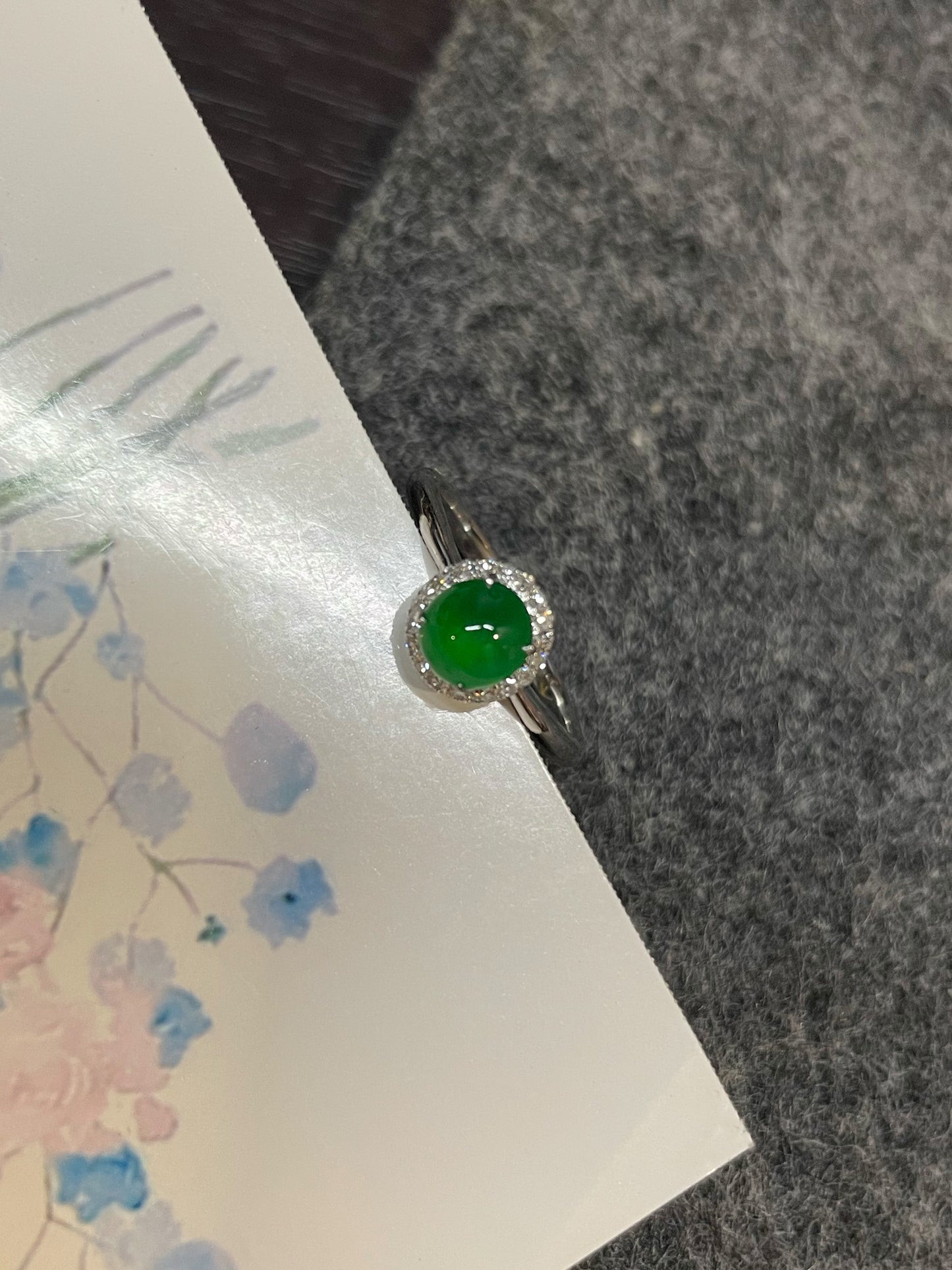 Green Jadeite Cabochon Ring (NJR325)