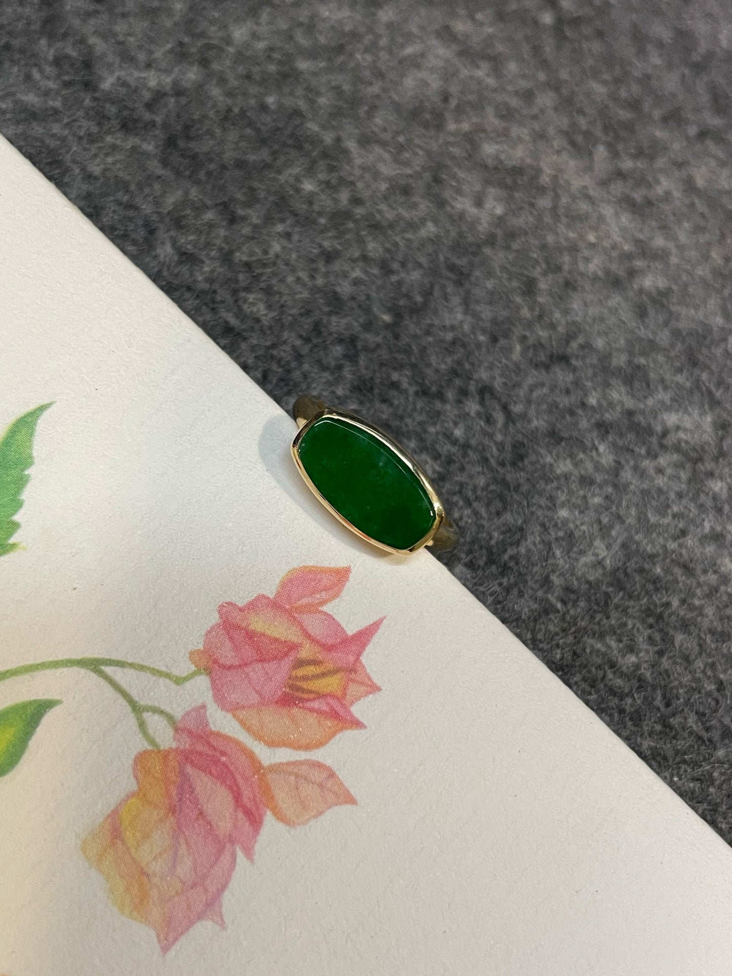 Green Jadeite Ring (NJR367)