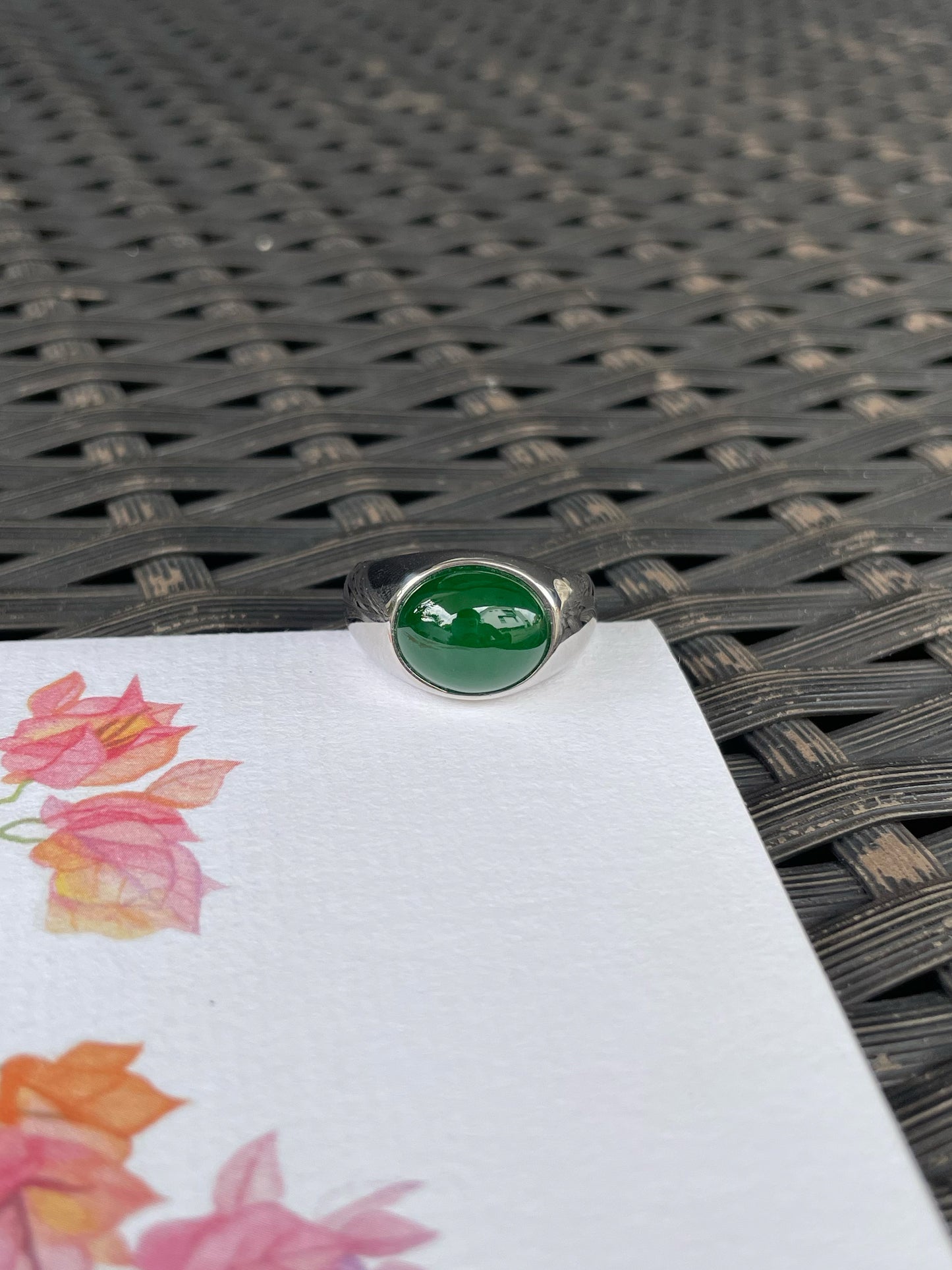 Green Jadeite Cabochon Ring (NJR370)