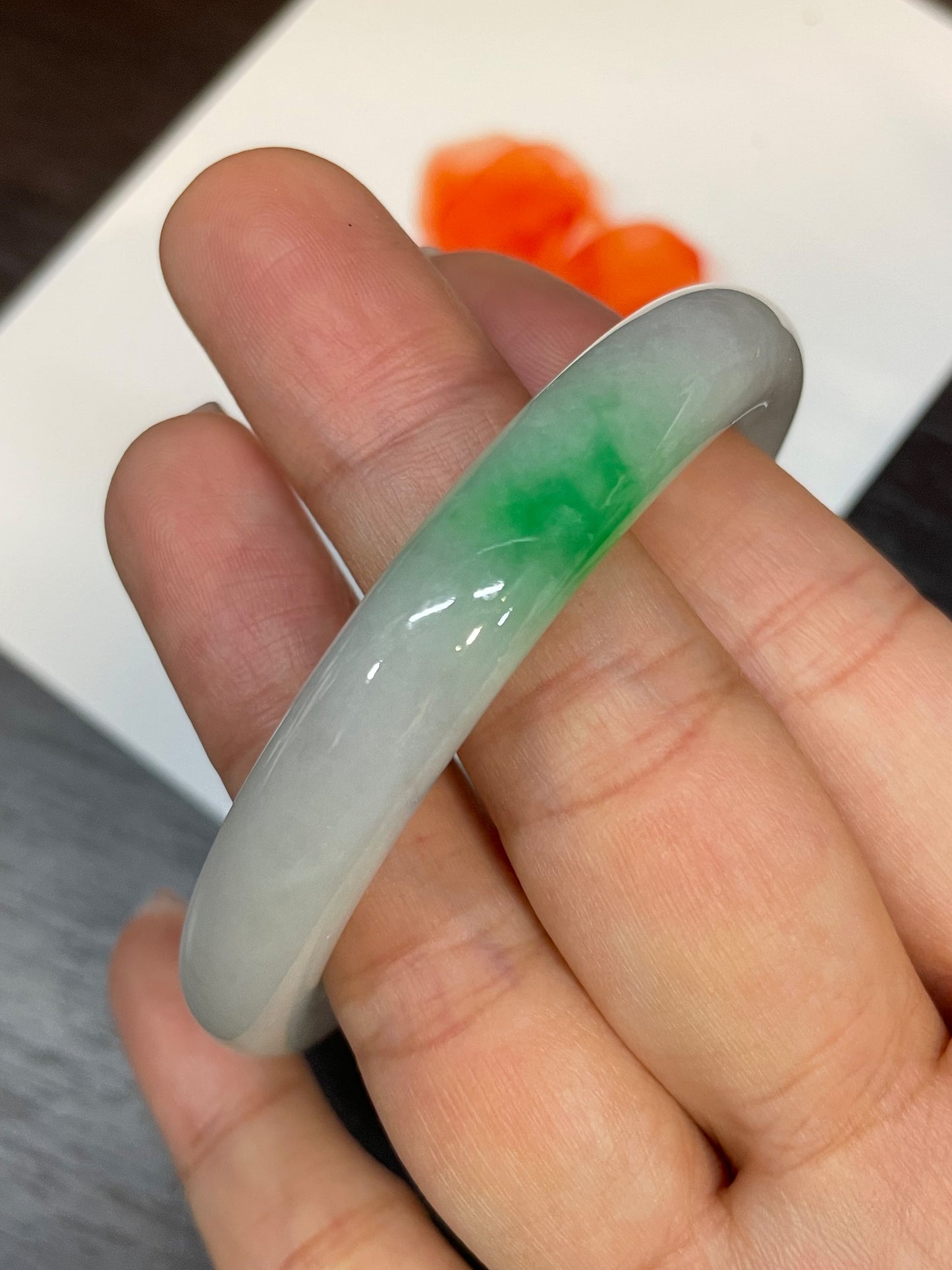White with Green Jade Bangle | 51mm (NJBA020)