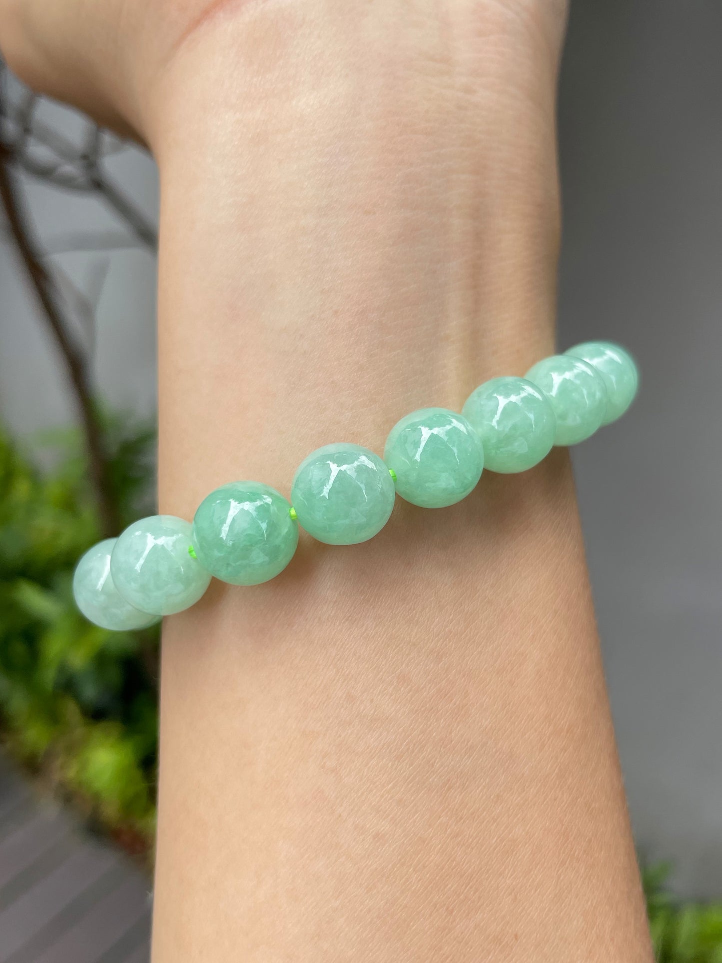 Green Jade Bracelet - Round Beads (NJBA054)