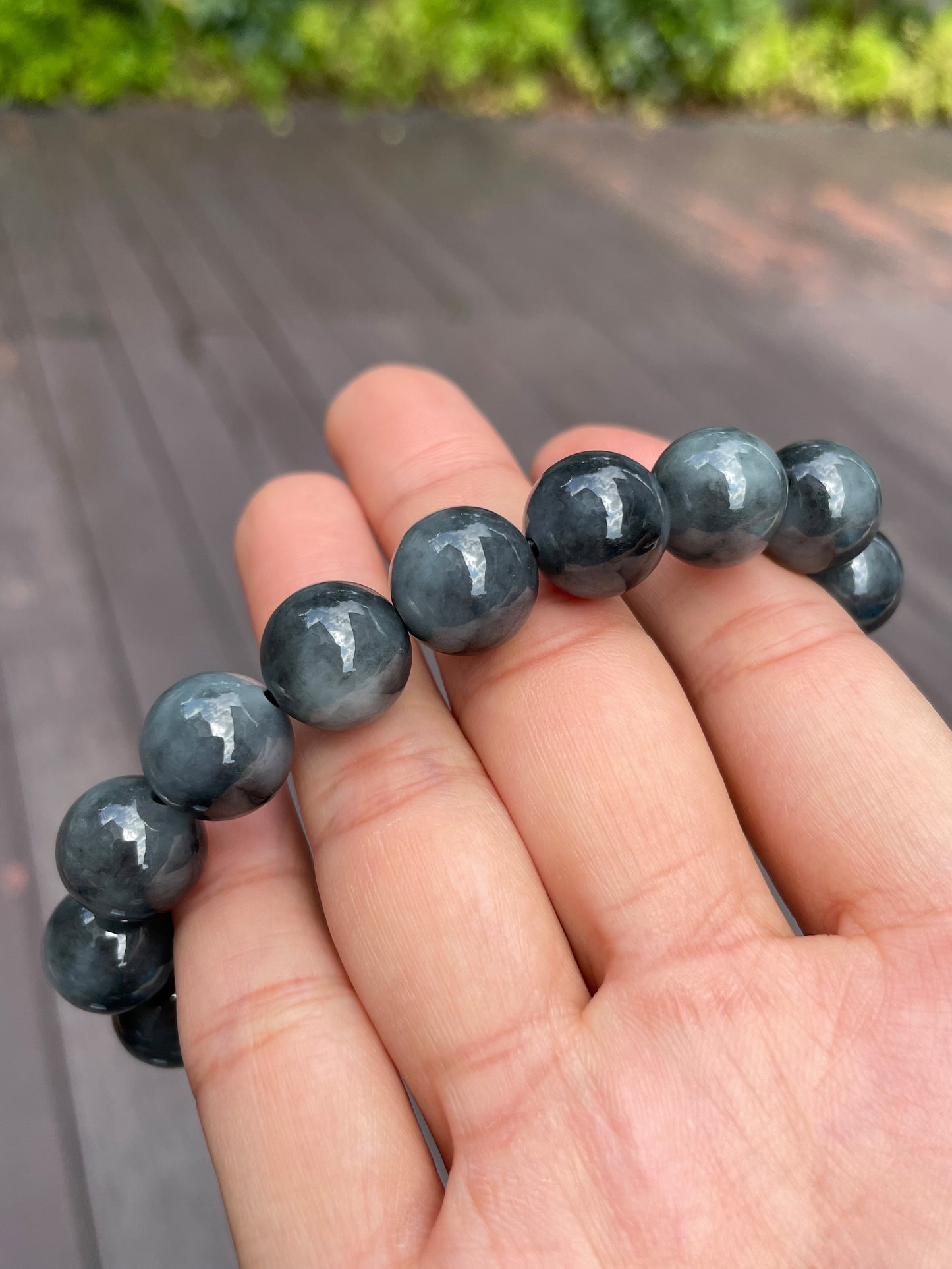 Black Jade Bead Bracelet (NJBA063)