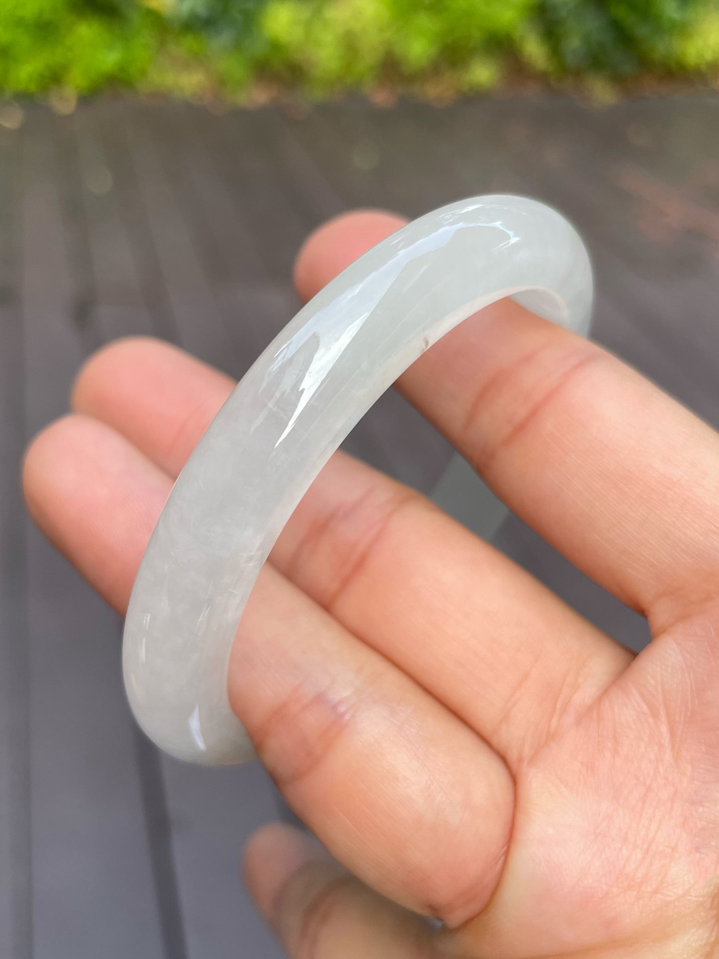 Icy Jadeite Bangle | 55mm (NJBA066)