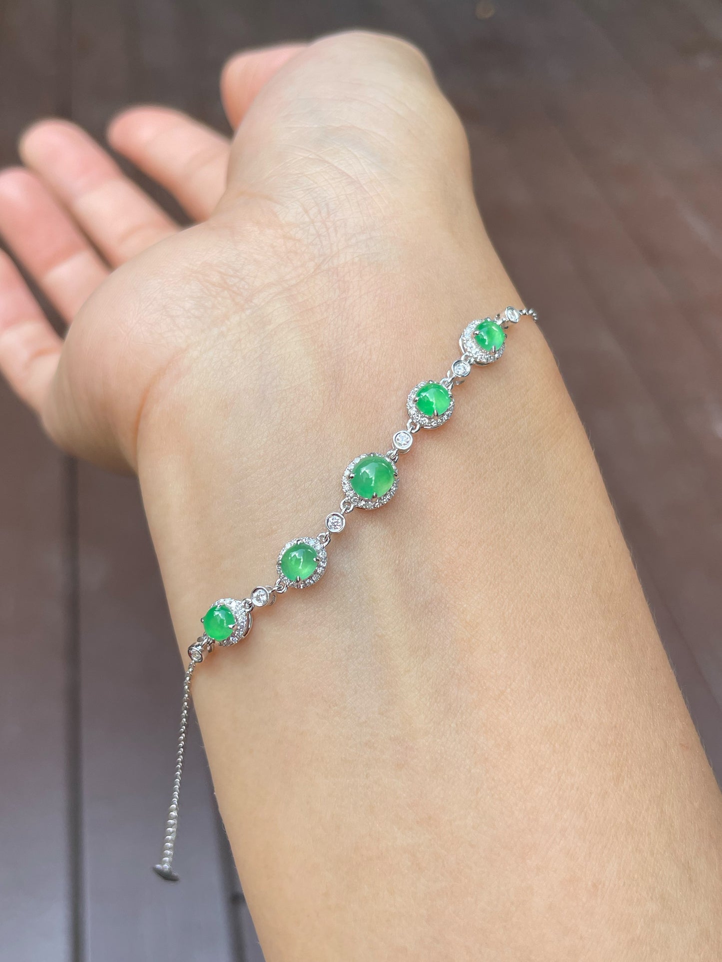 Icy Green Cabochons Bracelet (NJBA097)