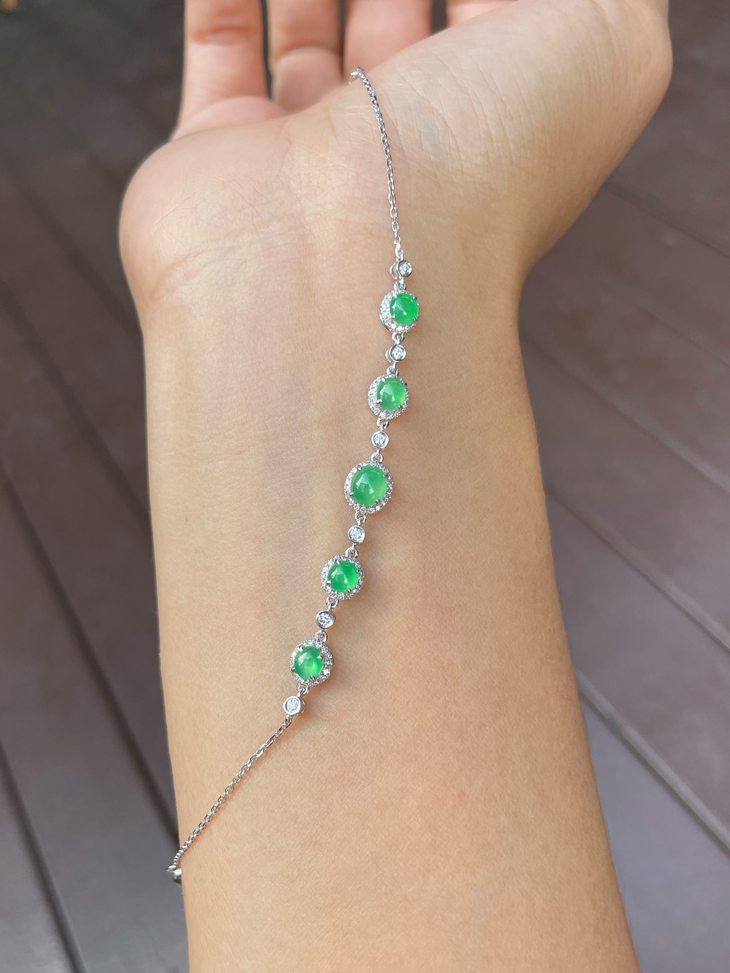 Icy Green Cabochons Bracelet (NJBA097)