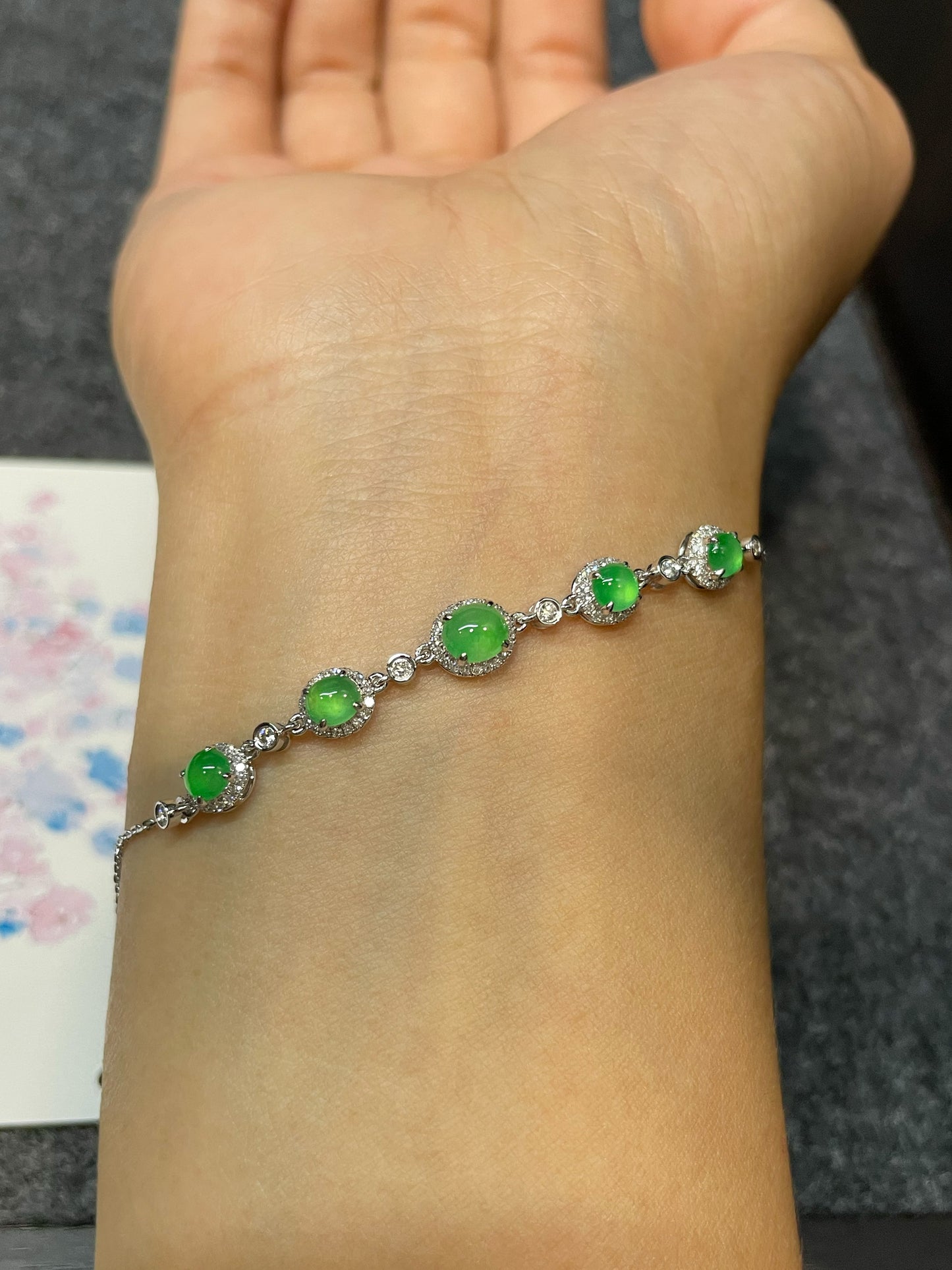 Icy Green Cabochons Bracelet (NJBA097)