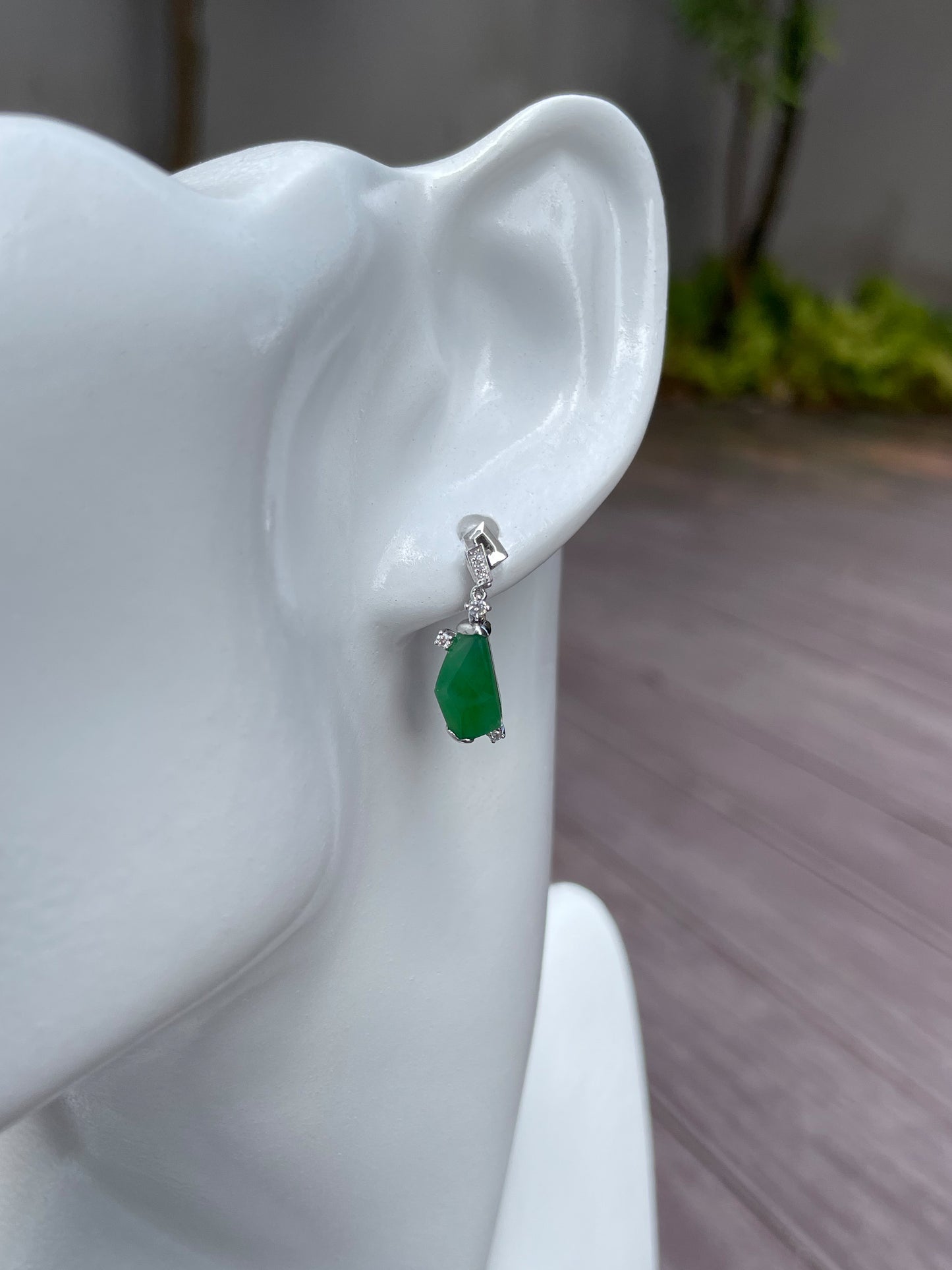 Green Jade Dangling Earrings (NJE062)