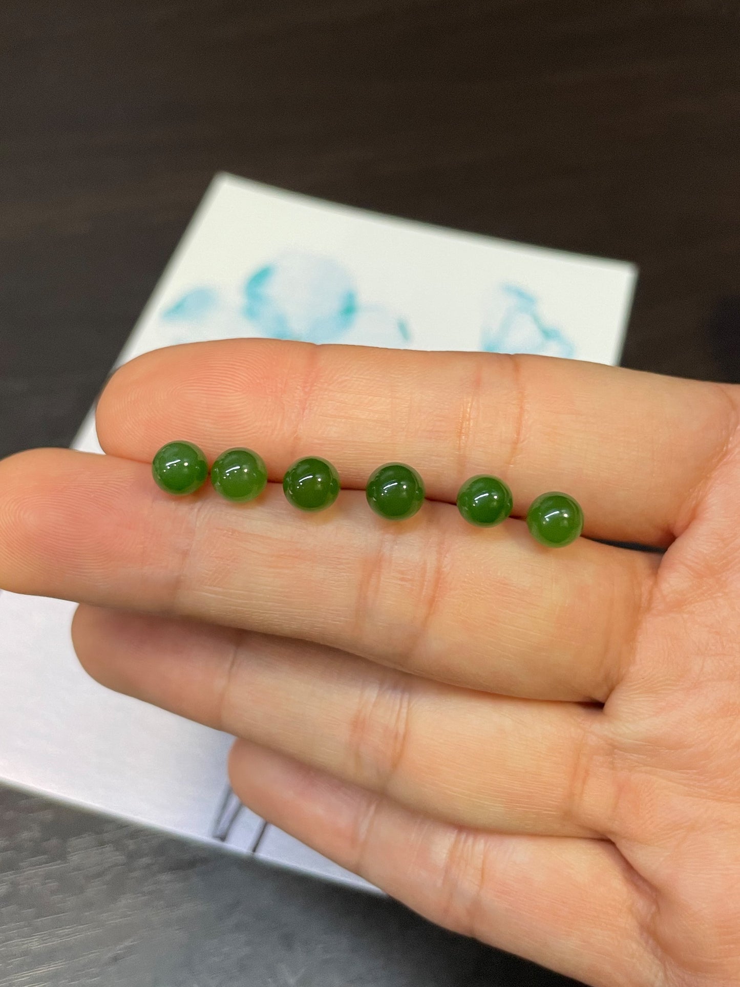 Green Nephrite Stud Earrings (NJE064)