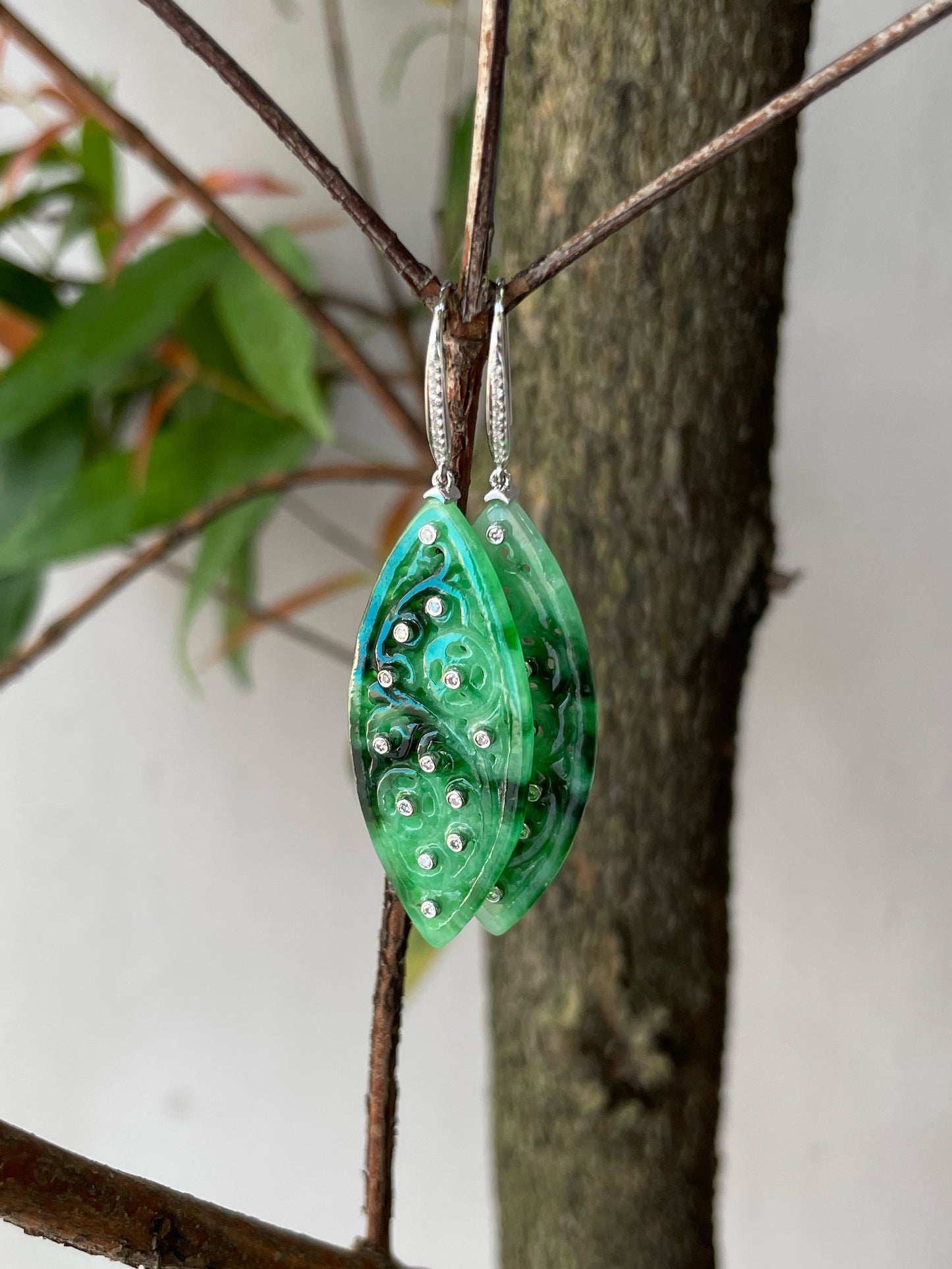Green Jadeite Carved Earrings (NJE087)