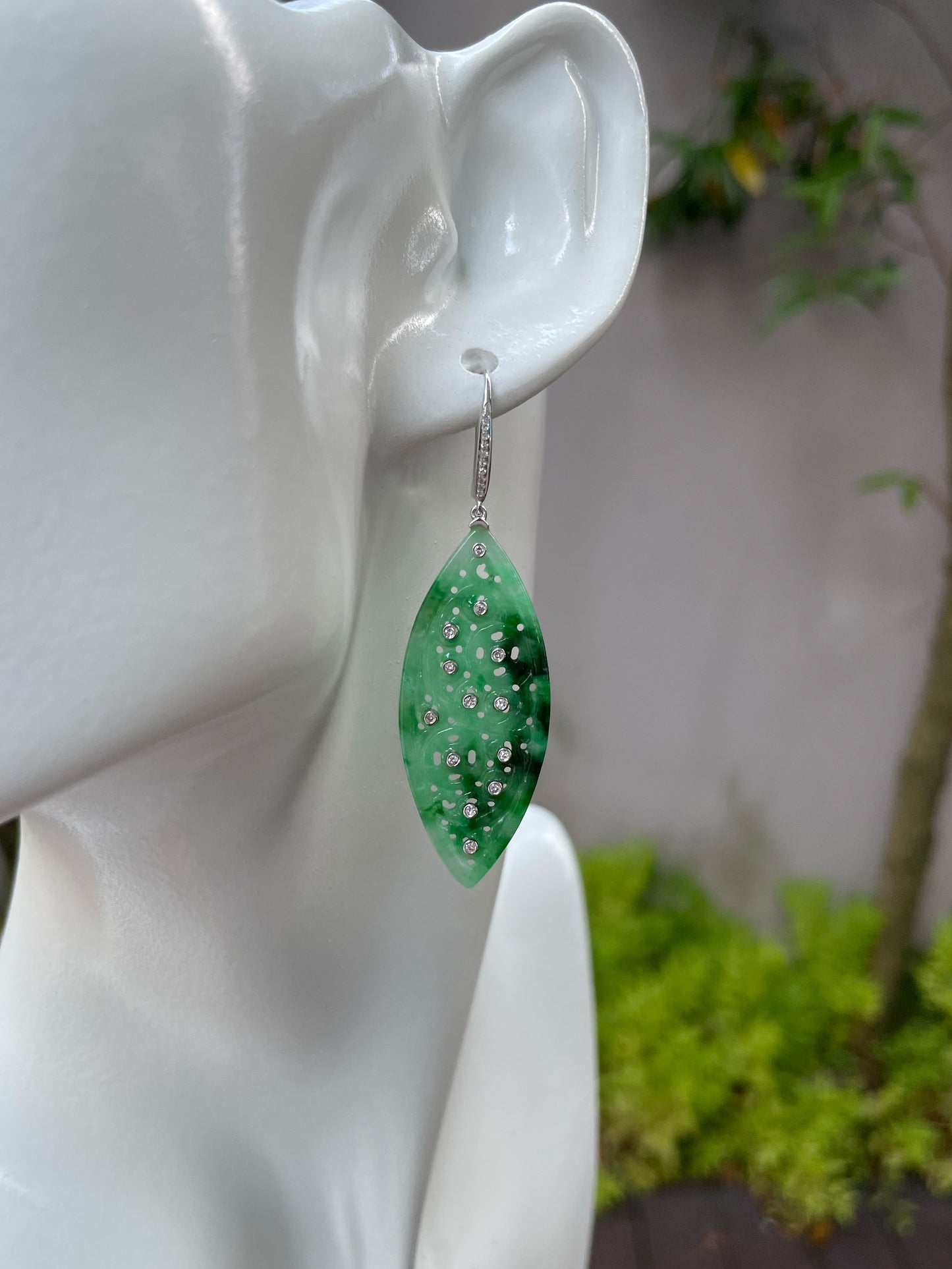 Green Jadeite Carved Earrings (NJE087)