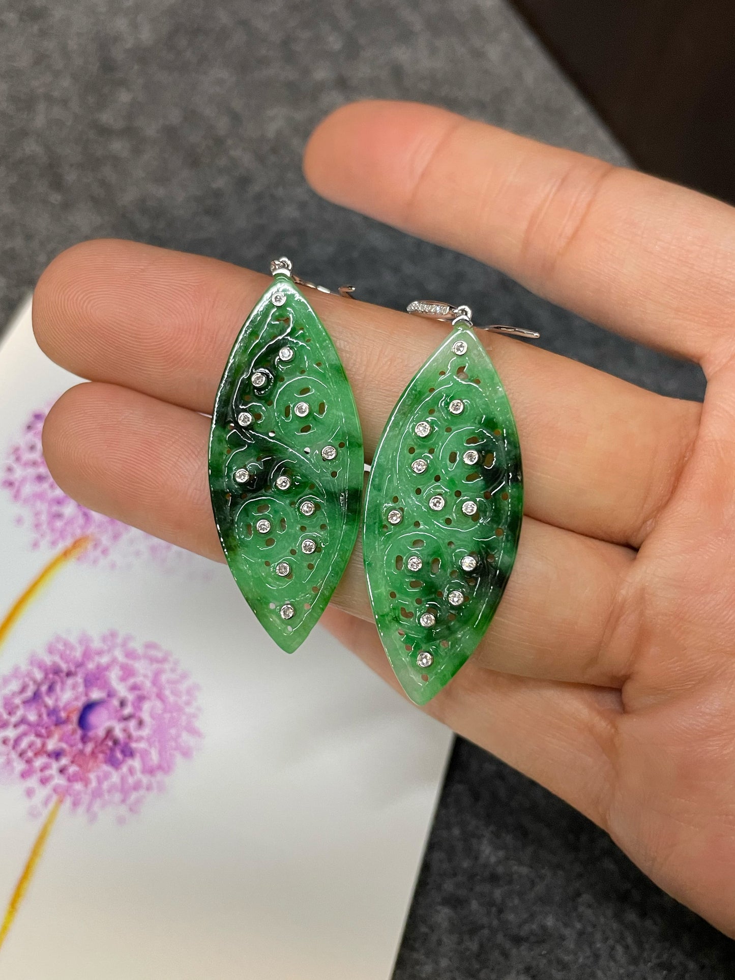 Green Jadeite Carved Earrings (NJE087)