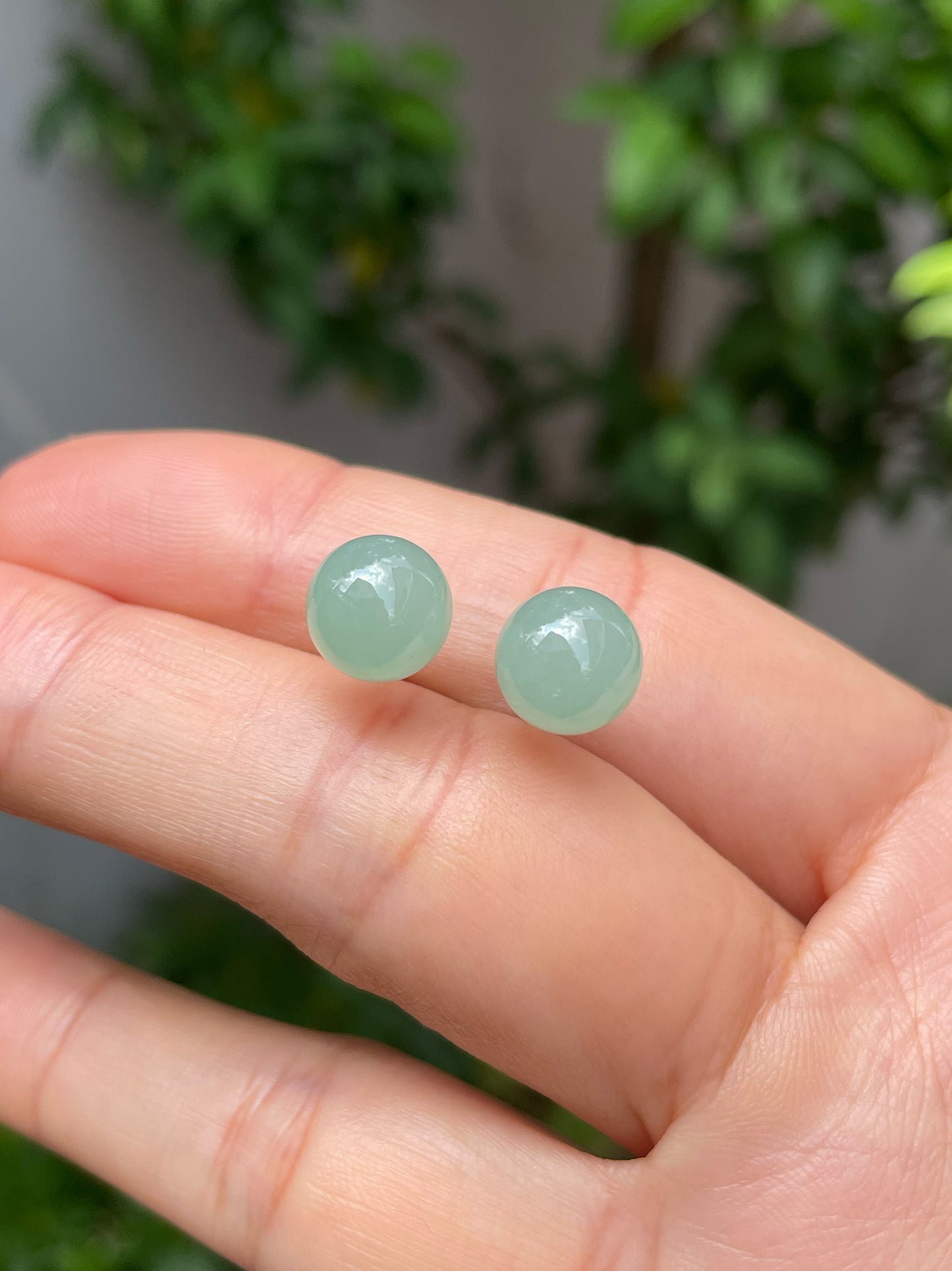 Light Green Jade Ball Earrings (NJE106)