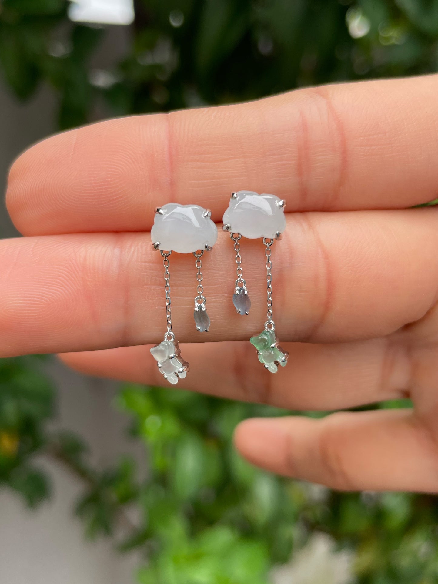 Jadeite Earrings - Fluffy Clouds With Teddy Bears (NJE117)
