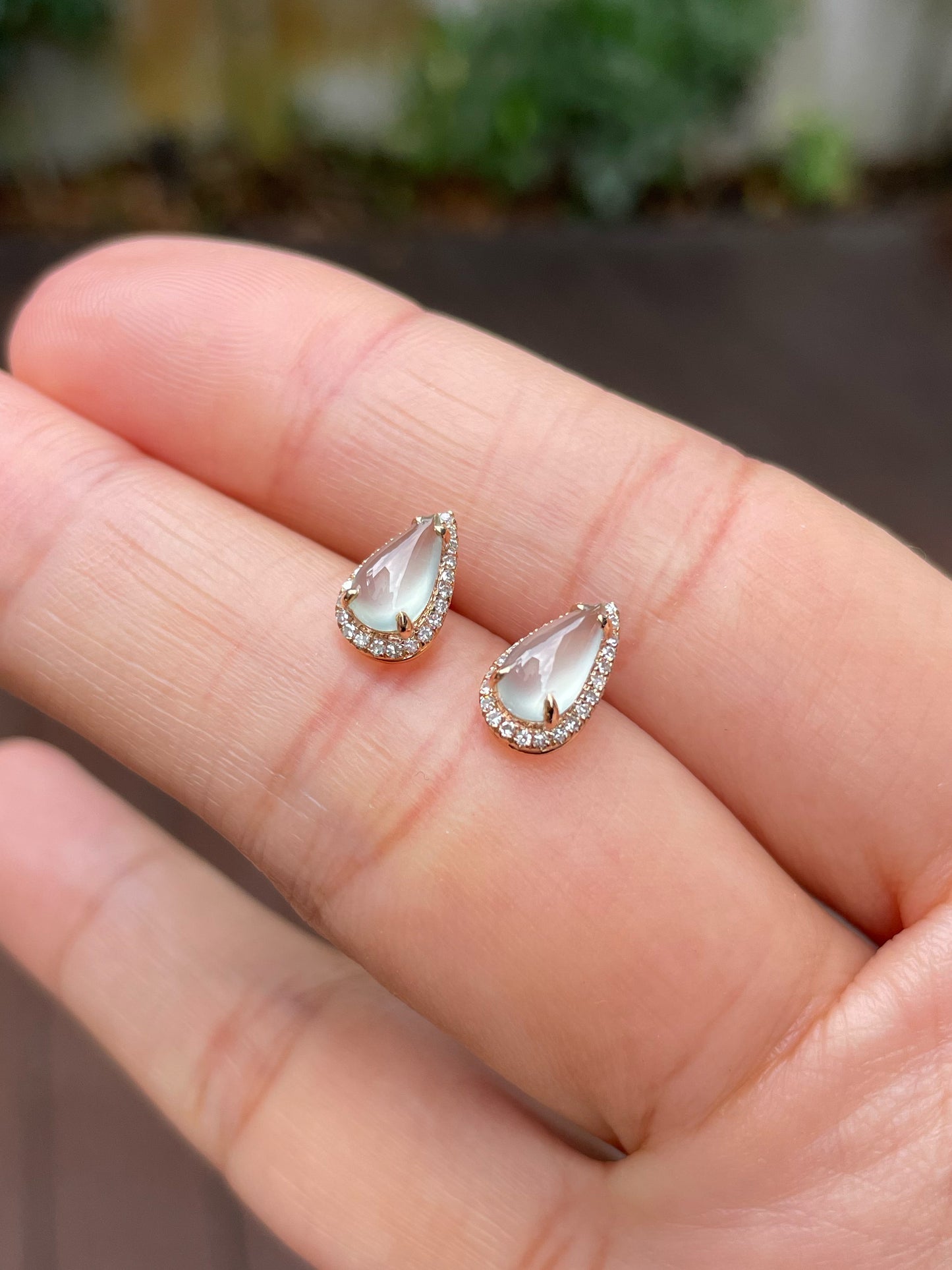 Glassy Jade Earrings - Teardrops (NJE131)