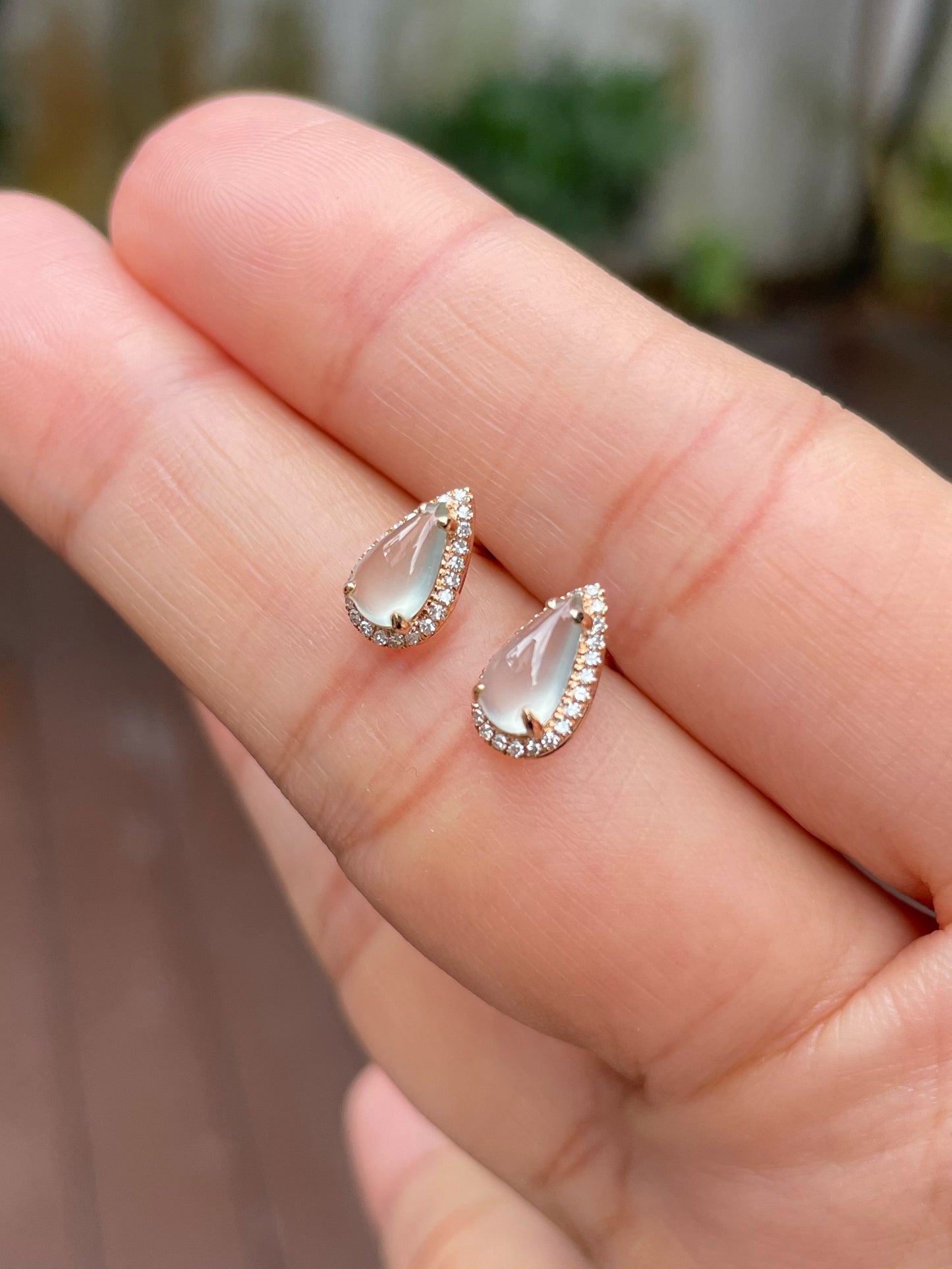 Glassy Jade Earrings - Teardrops (NJE131)