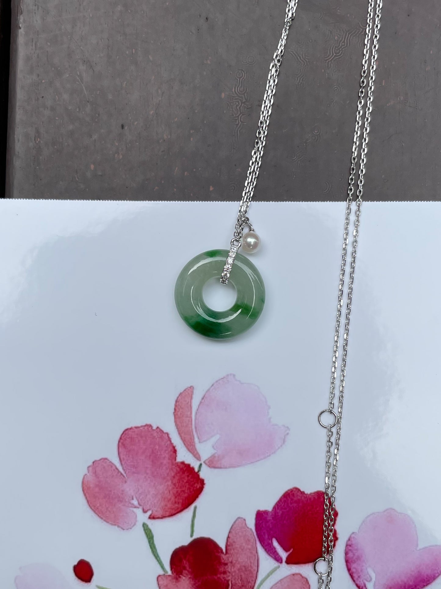 Jade Pendant with Necklace - Jade Donut (NJN010)