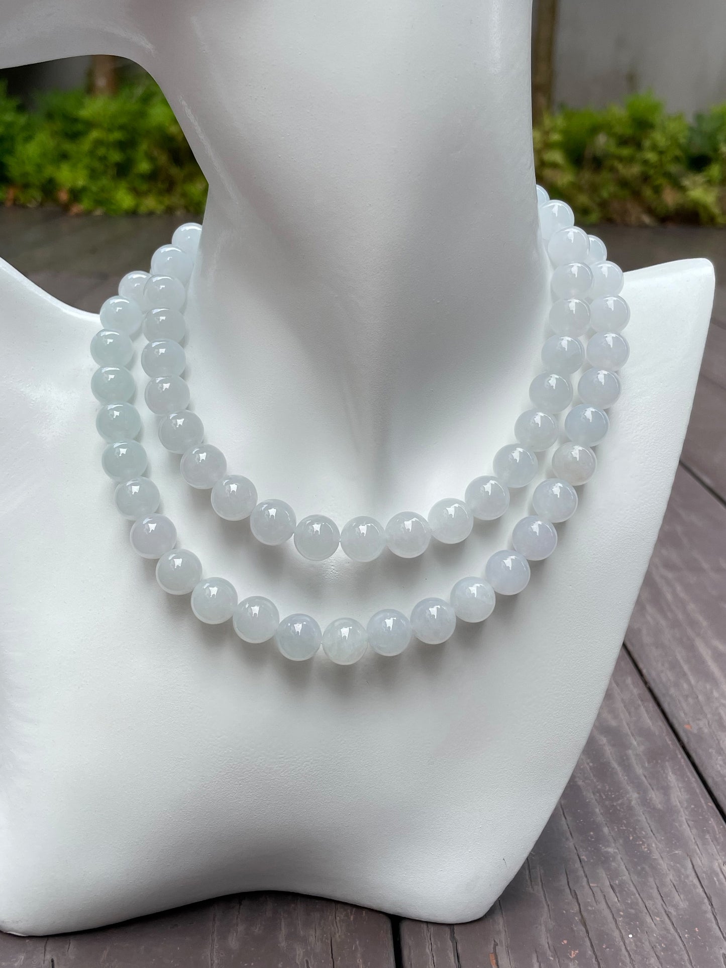 Icy White Jade Beads Necklace (NJN012)