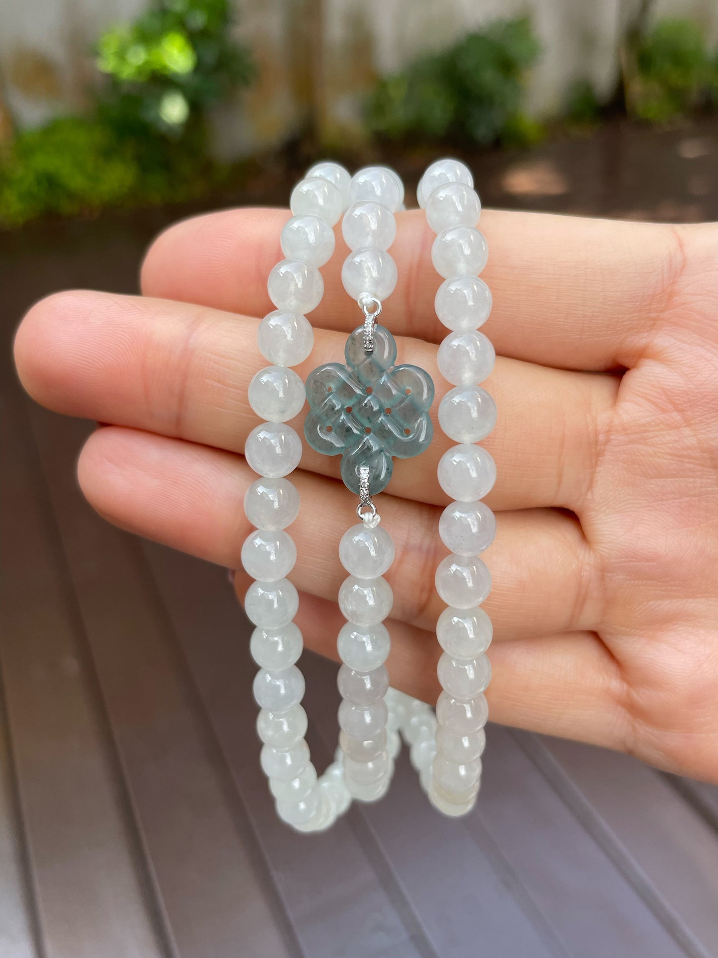 Icy White Jade Beads Necklace (NJN019)