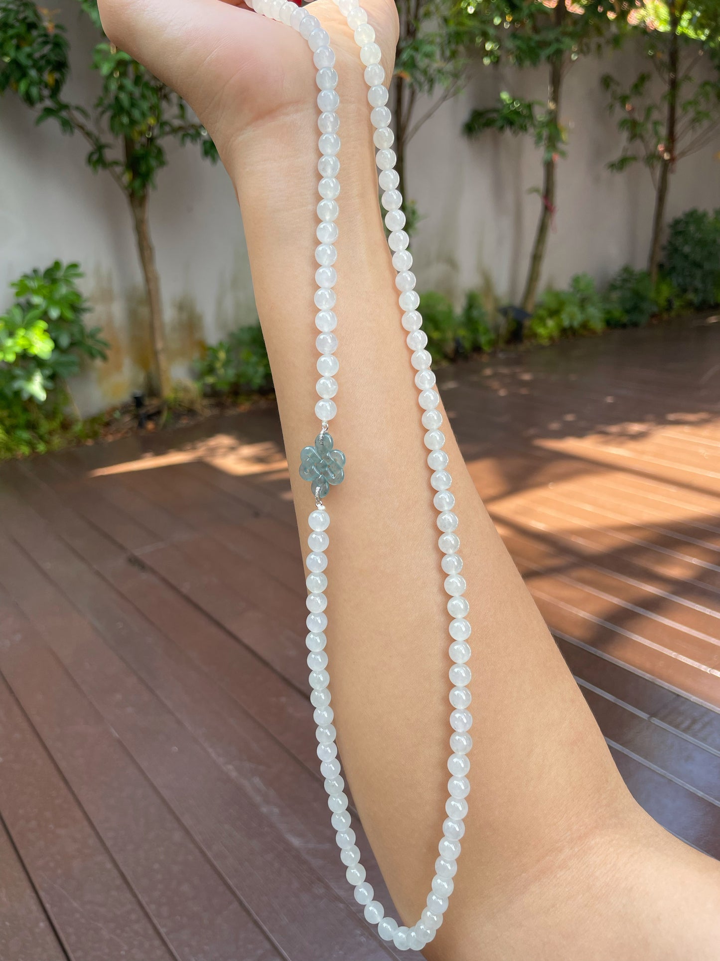 Icy White Jade Beads Necklace (NJN019)