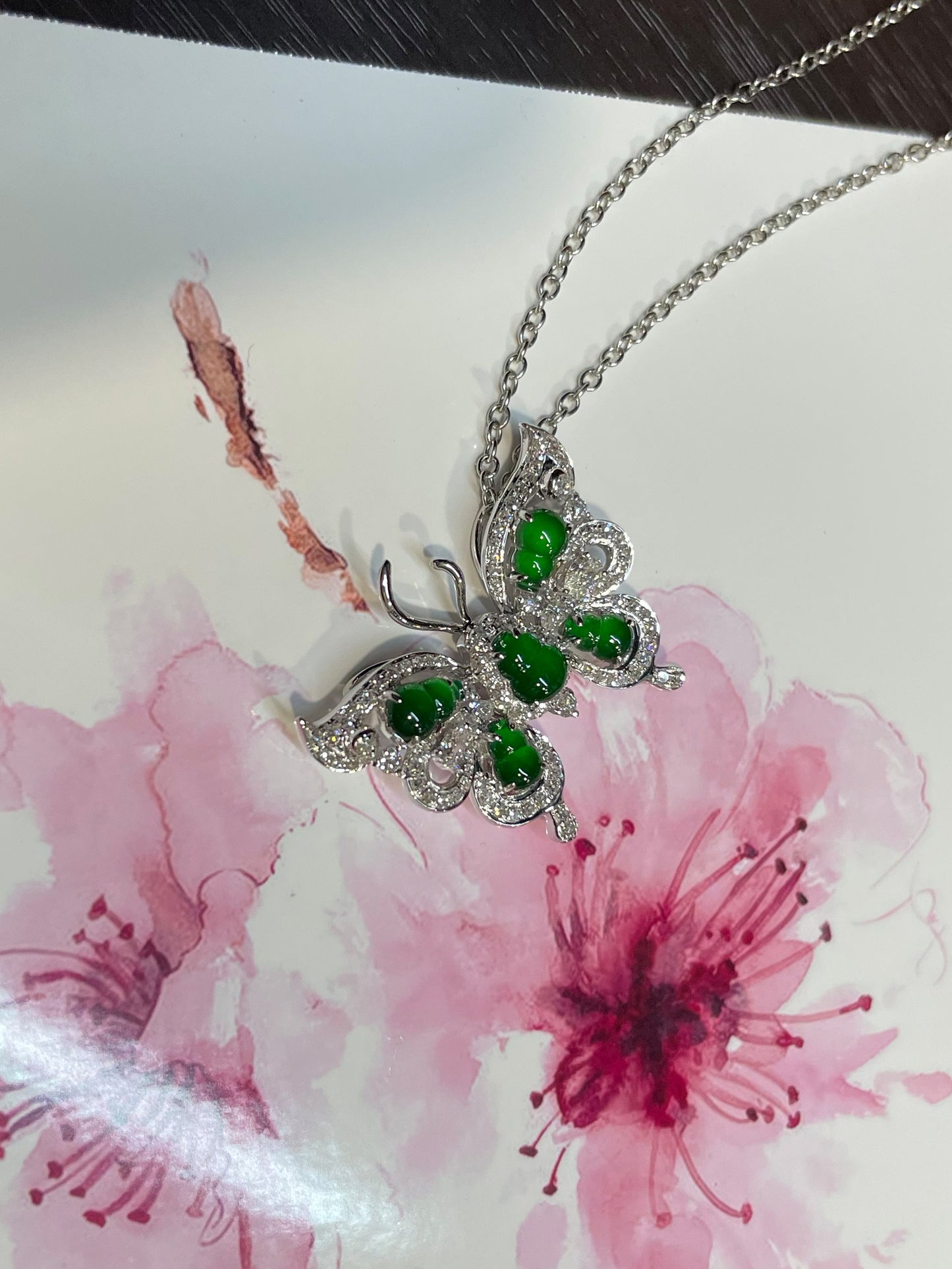 Green Jade Hu Lu 葫芦 Pendant / Brooch - Butterfly Design (NJP023)