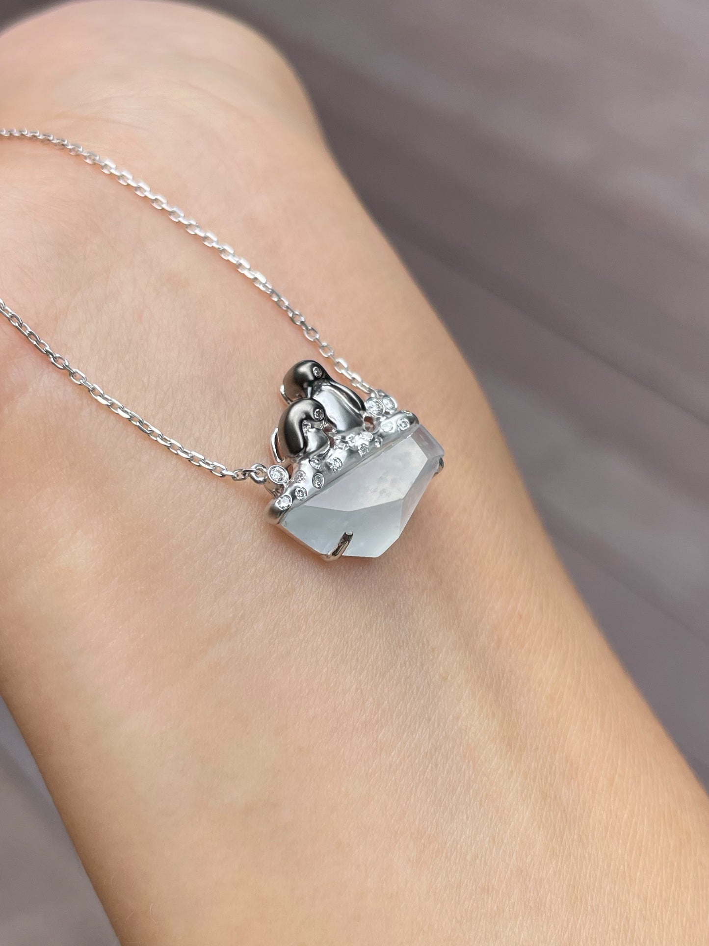 Icy Jade Pendant - Iceberg with Penguins (NJP029)