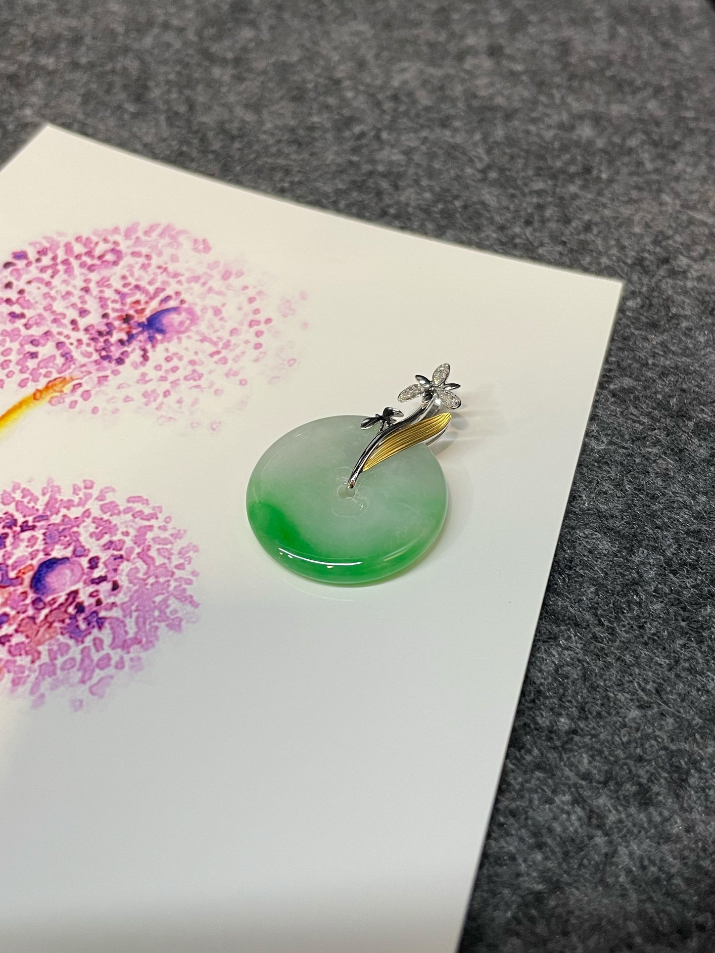 Green Jadeite Safety Coin Pendant - 平安扣 (NJP043)