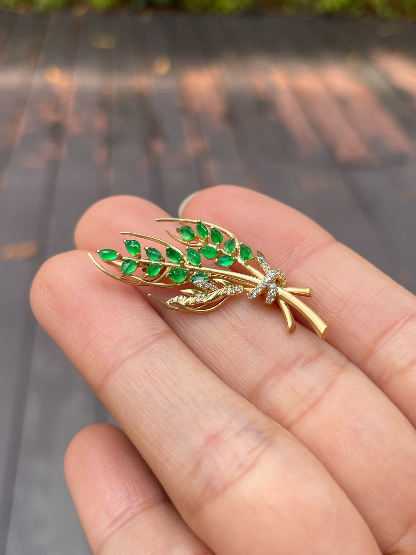 Green Jade Pendant / Brooch - Wheat (NJP047)