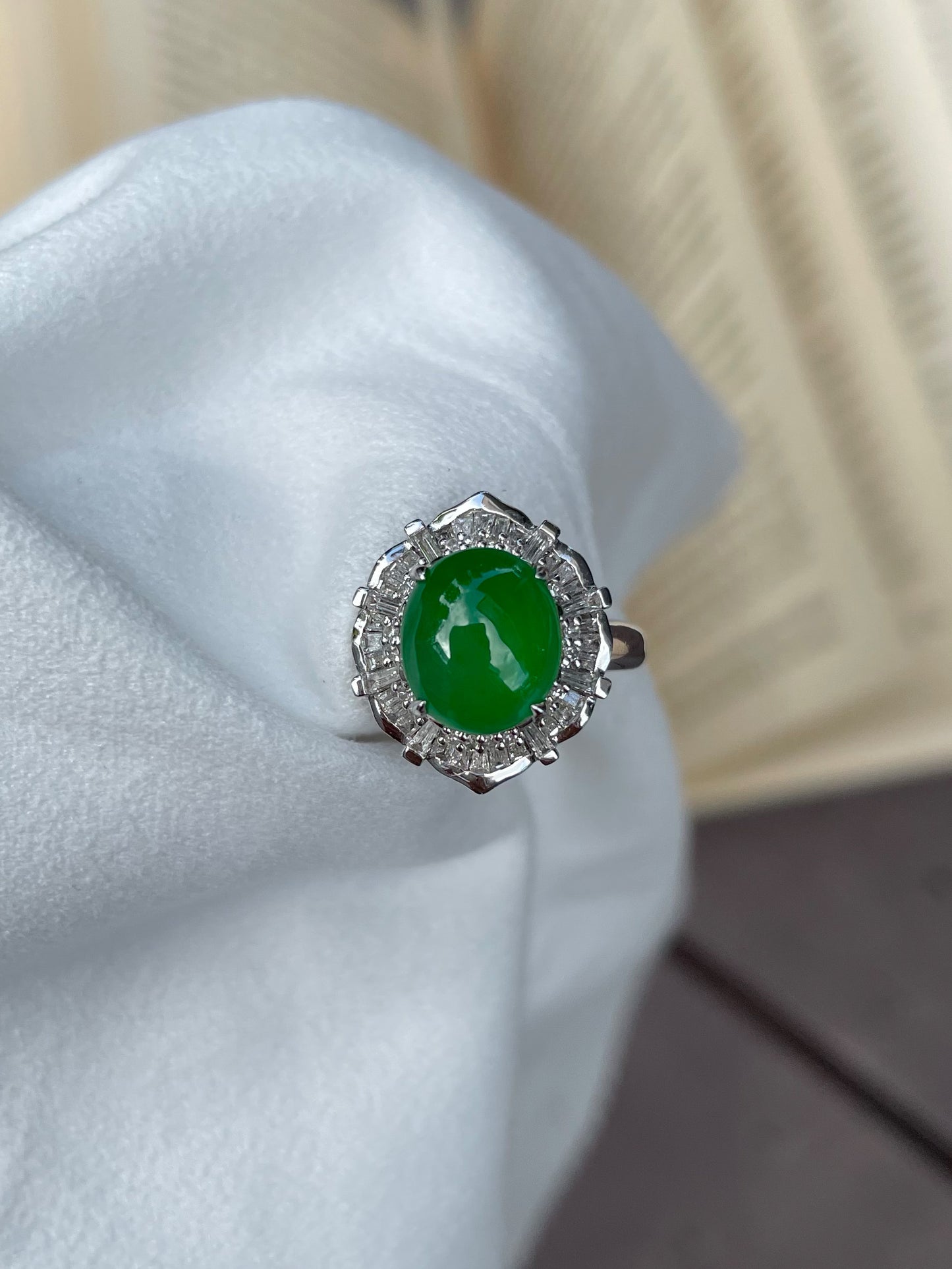 Green Jadeite Cabochon Ring (NJR005)