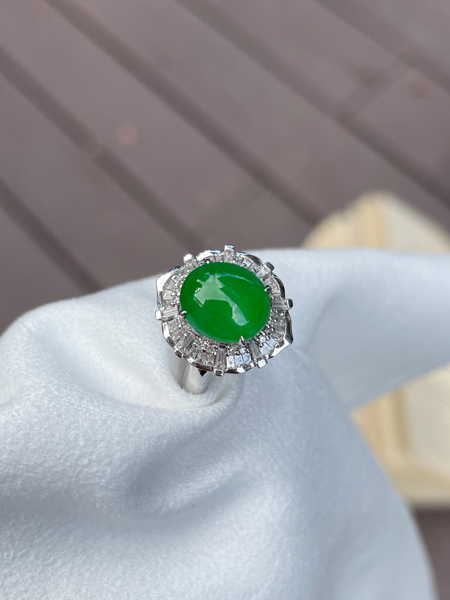 Green Jadeite Cabochon Ring (NJR005)