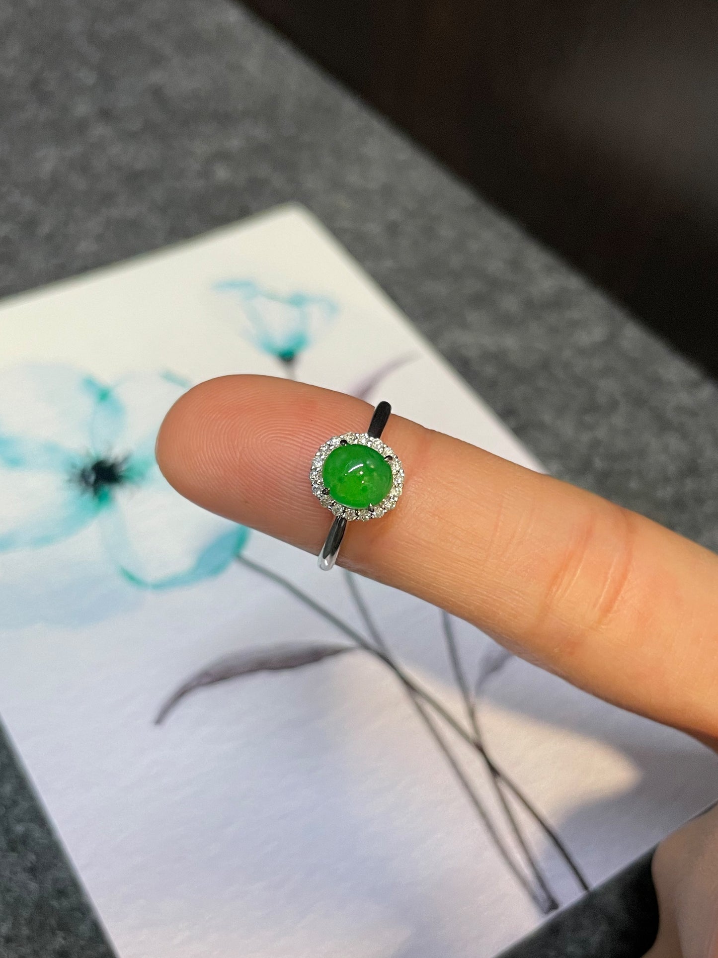 Green Jadeite Cabochon Ring (NJR010)
