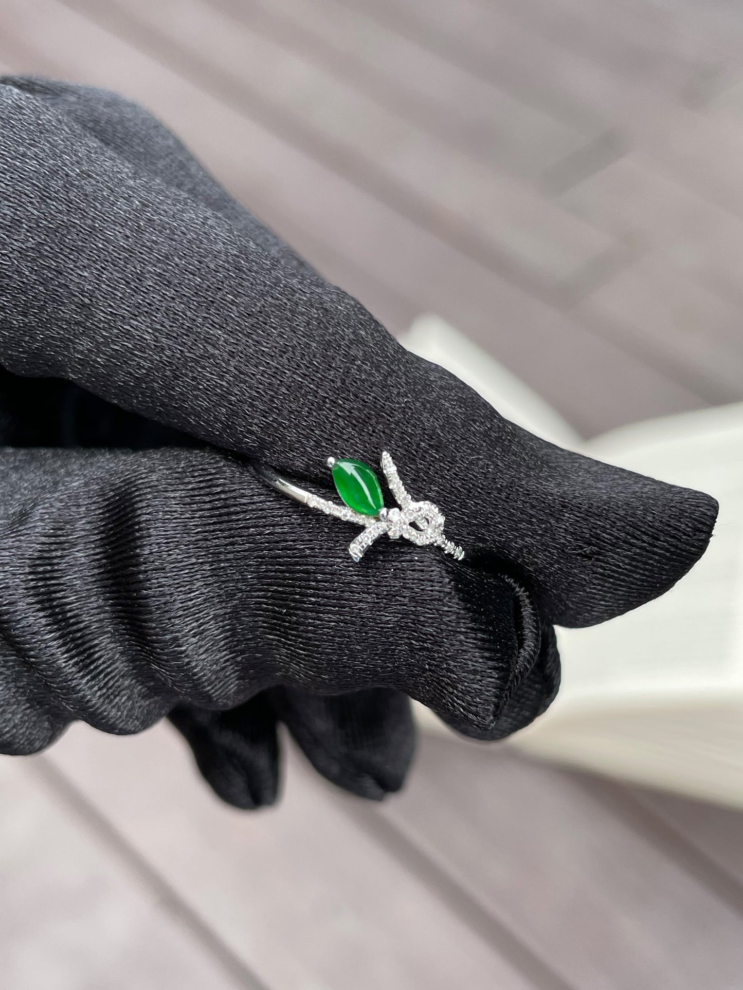 Green Jadeite Ring (NJR014)