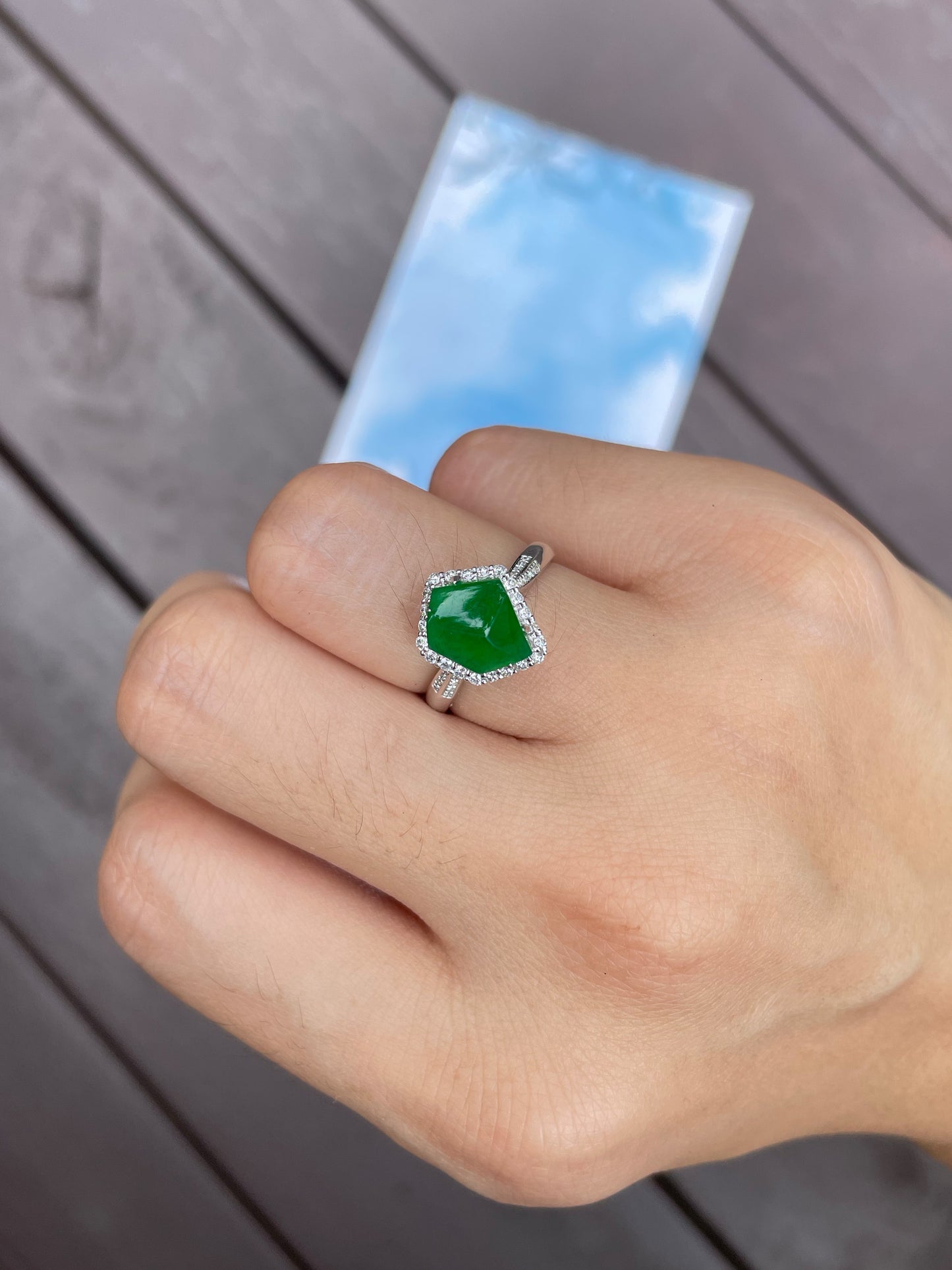 Green Jadeite Ring (NJR022)