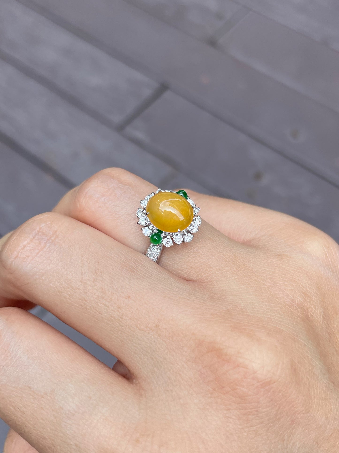 Yellow Jade Cabochon Ring (NJR044)